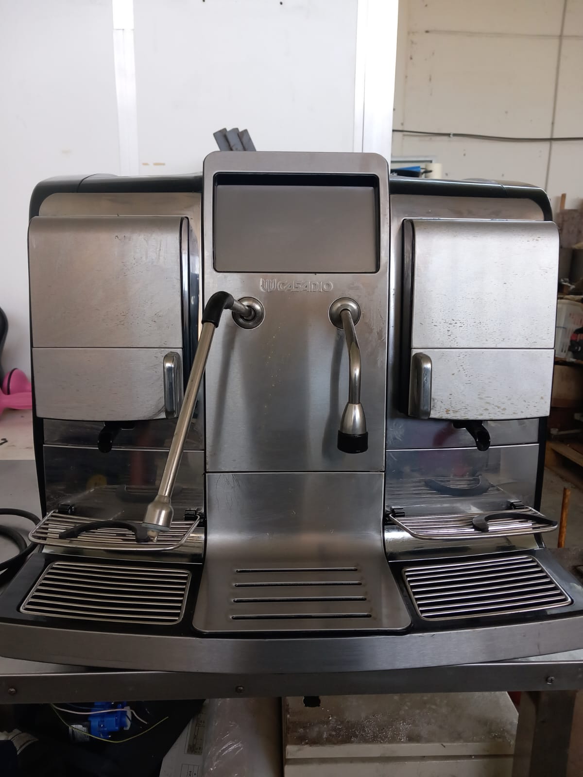Macchina caffè due gruppi a capsule in vendita - foto 3