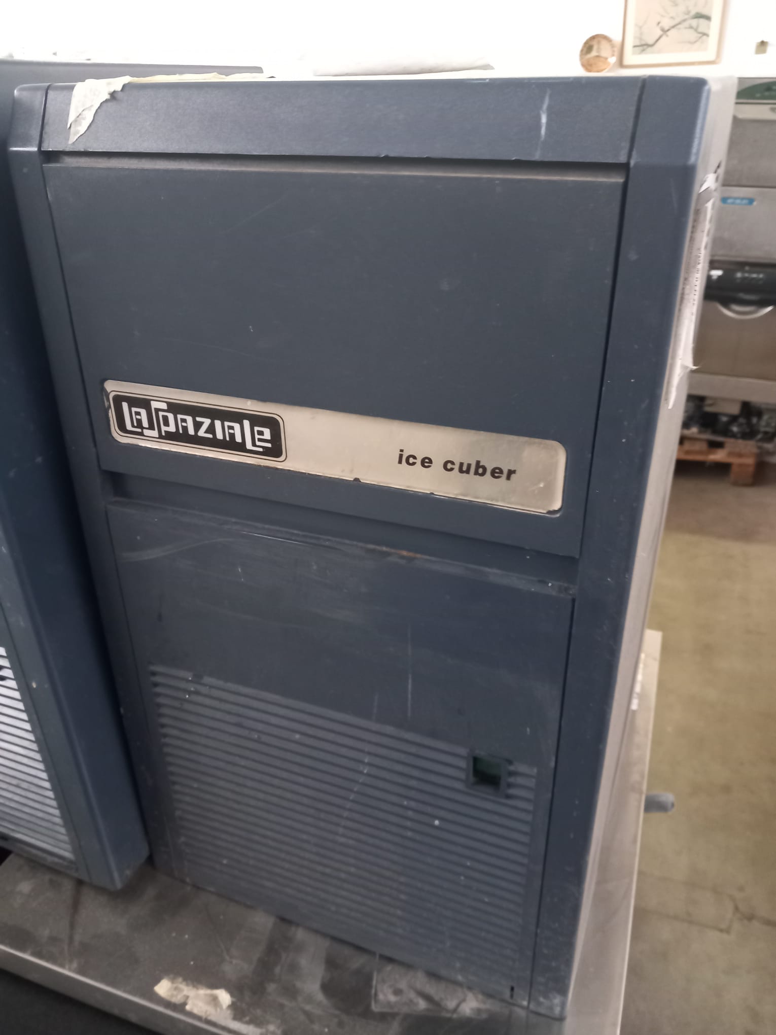 Fabricatore ghiaccio in vendita - foto 3