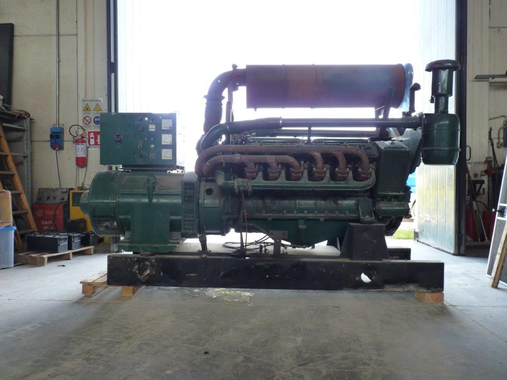 gruppo elettrogeno 175 kVA DEUTZ 12 cilindri  in vendita - foto 1