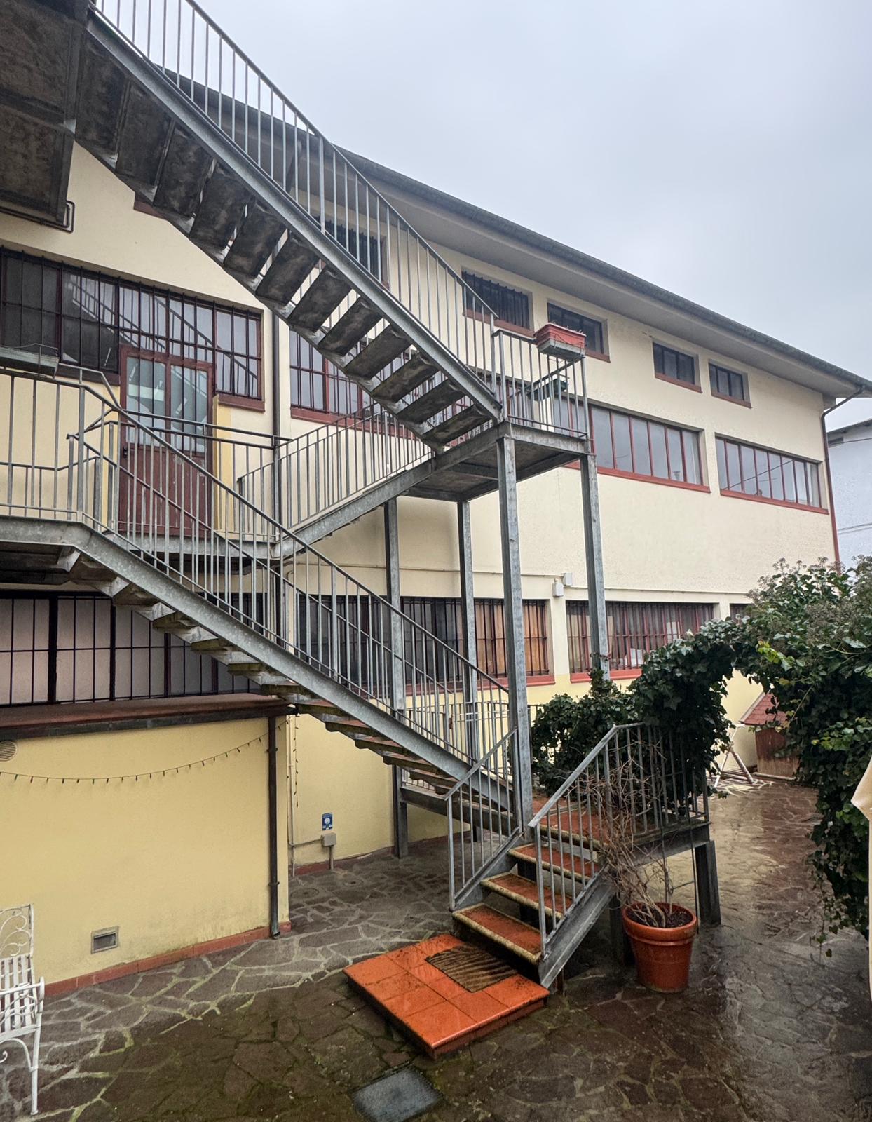 immobile artigianale convertibile in residenziale in vendita - foto 2