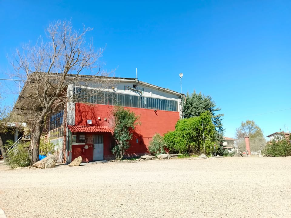 CAPANNONI MAGAZZINI PORTICATI  in vendita - foto 1