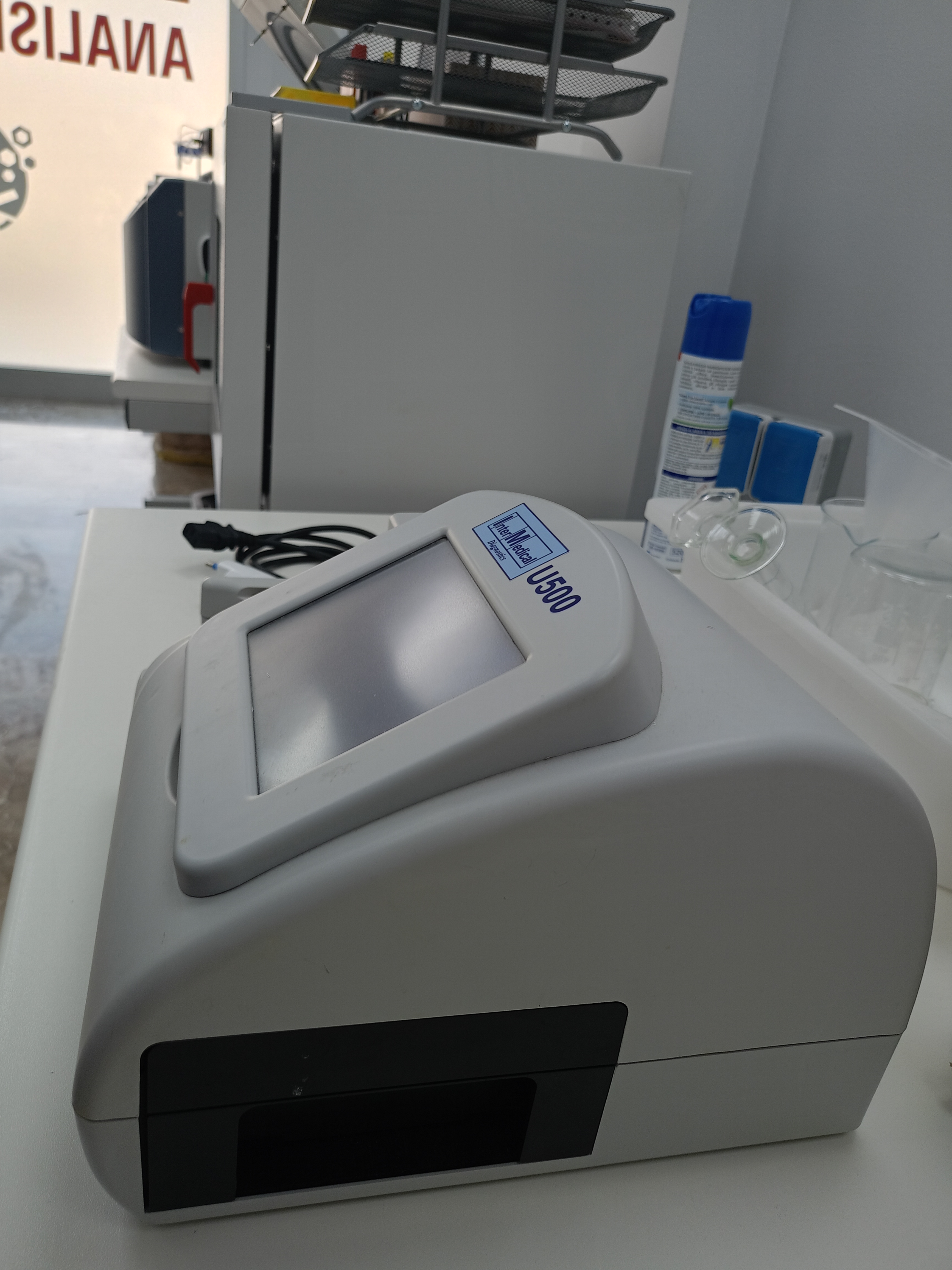 Analizzatore urine in vendita - foto 3