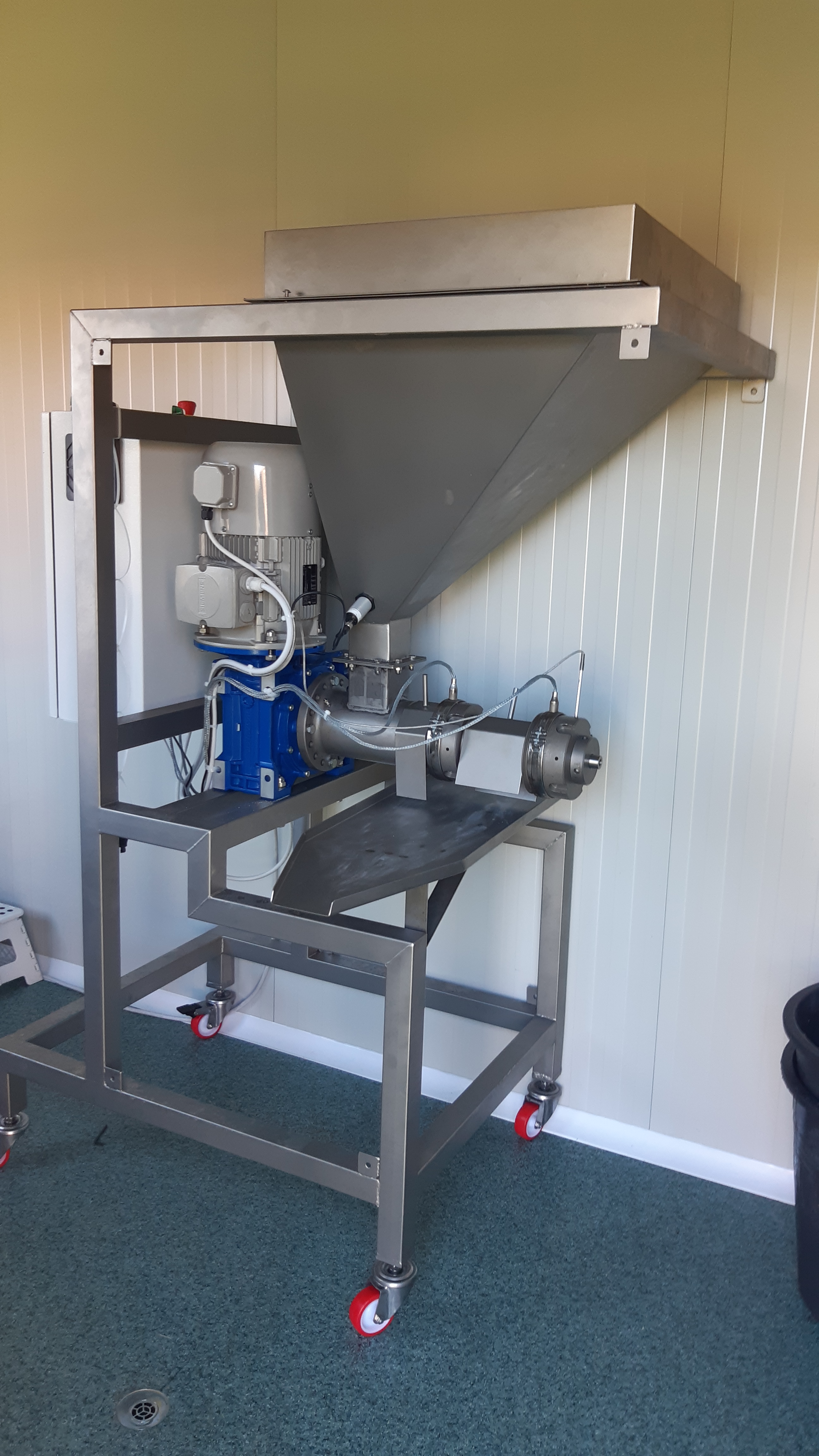 laboratorio olio di semi in vendita - foto 2