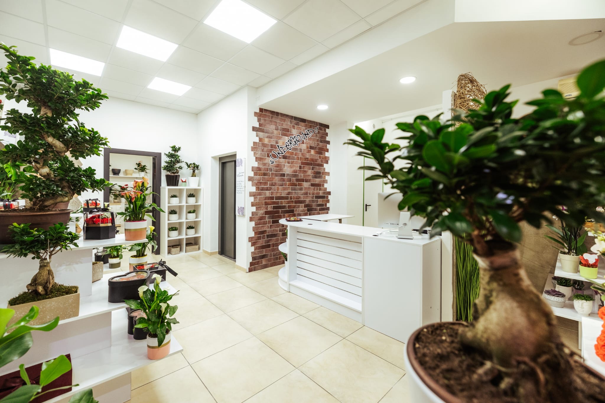 Locale commerciale in zona strategica in vendita - foto 6