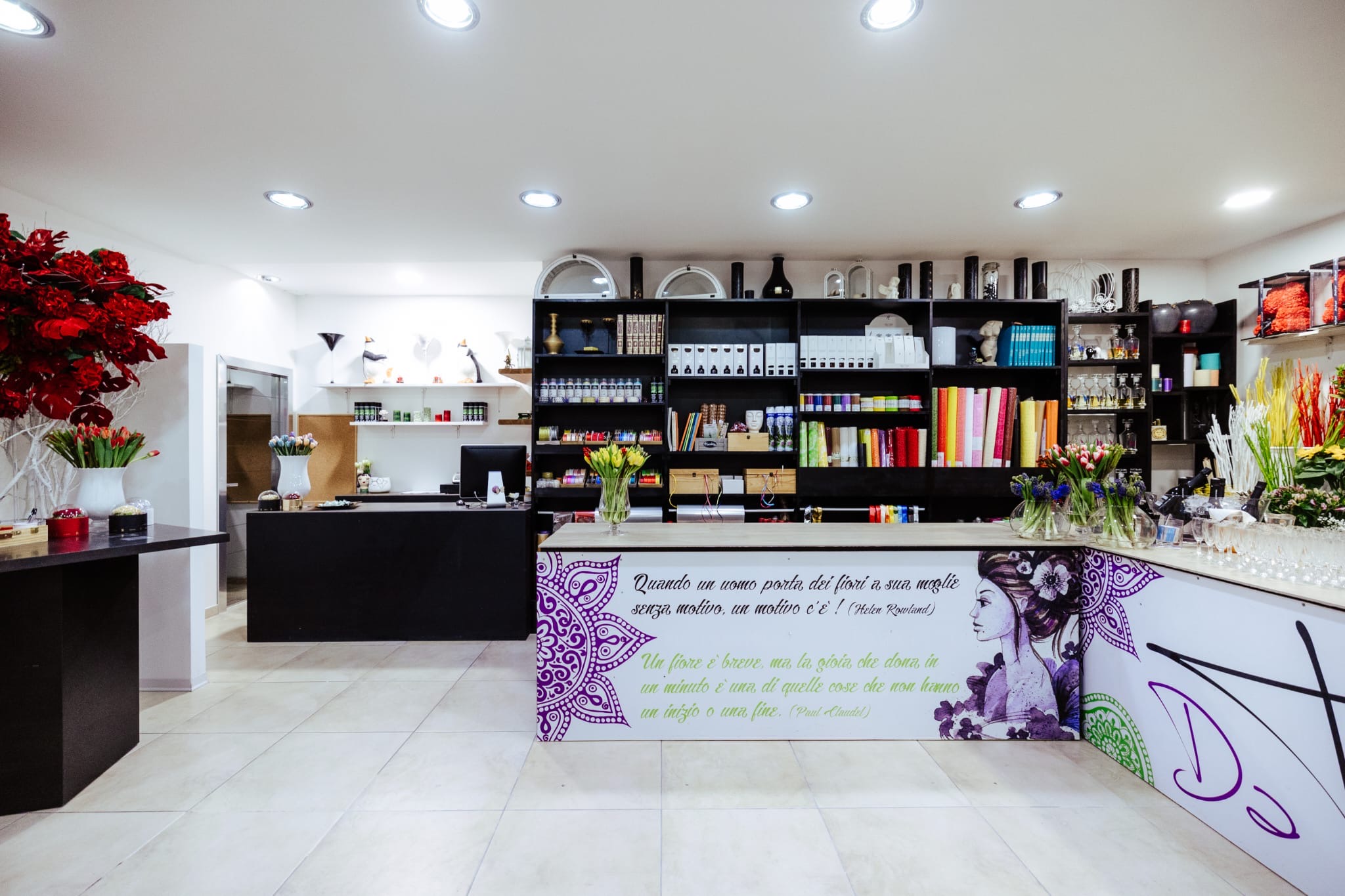 Locale commerciale in zona strategica in vendita - foto 2