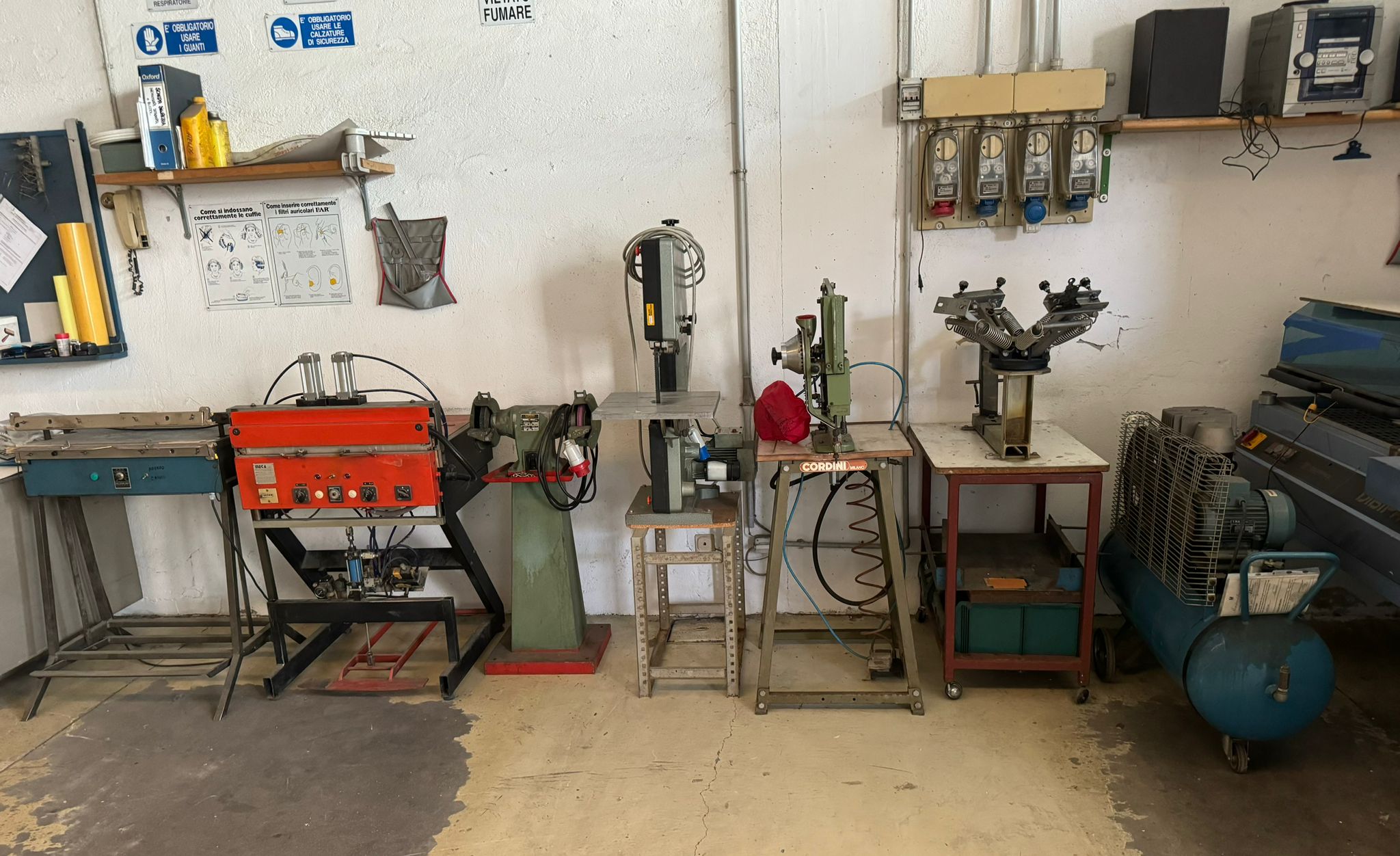 Macchine per lavorazione sacchetti carta e plastica in vendita - foto 1