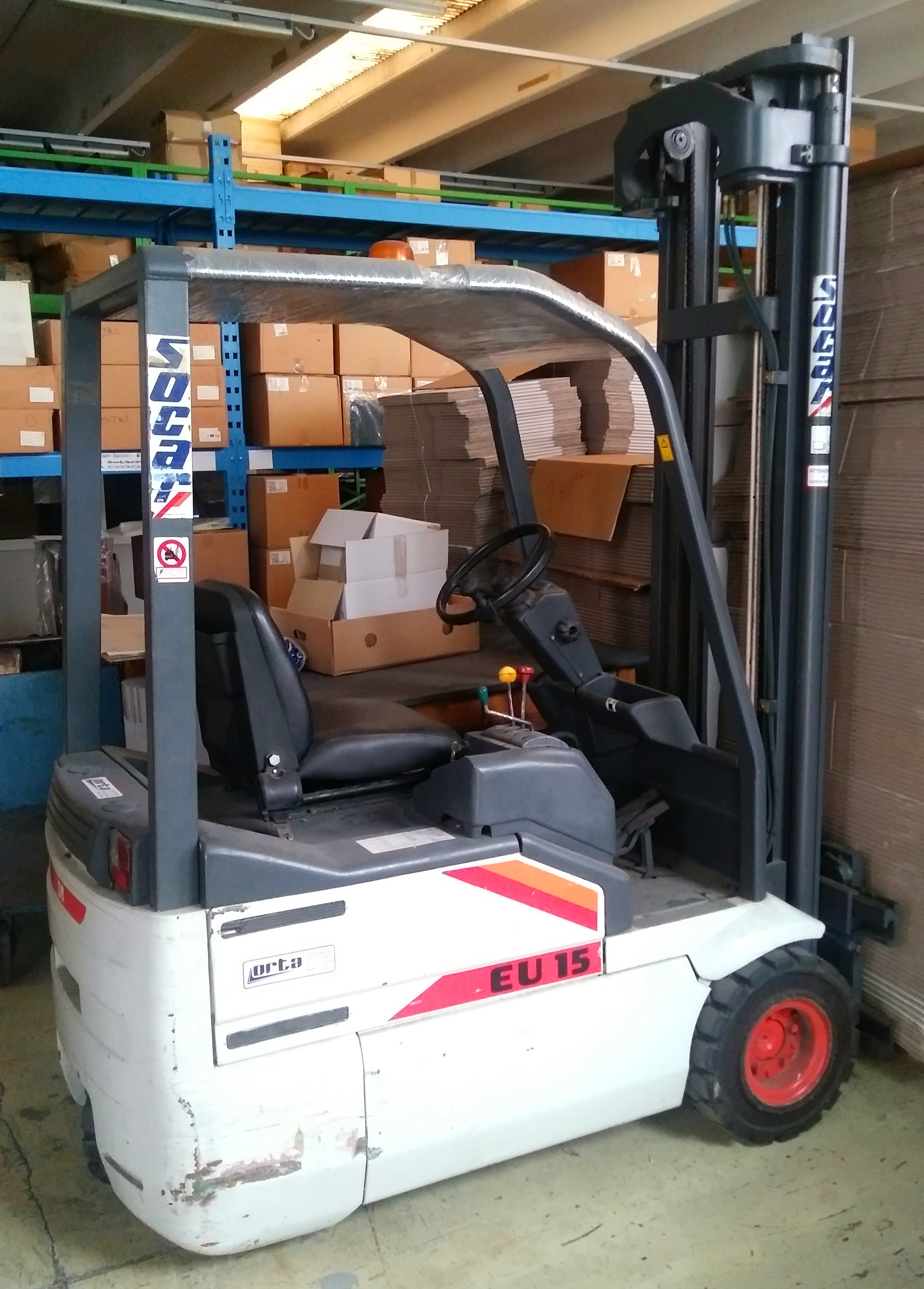 CARRELLO ELEVATORE ELETTRICO in vendita - foto 1
