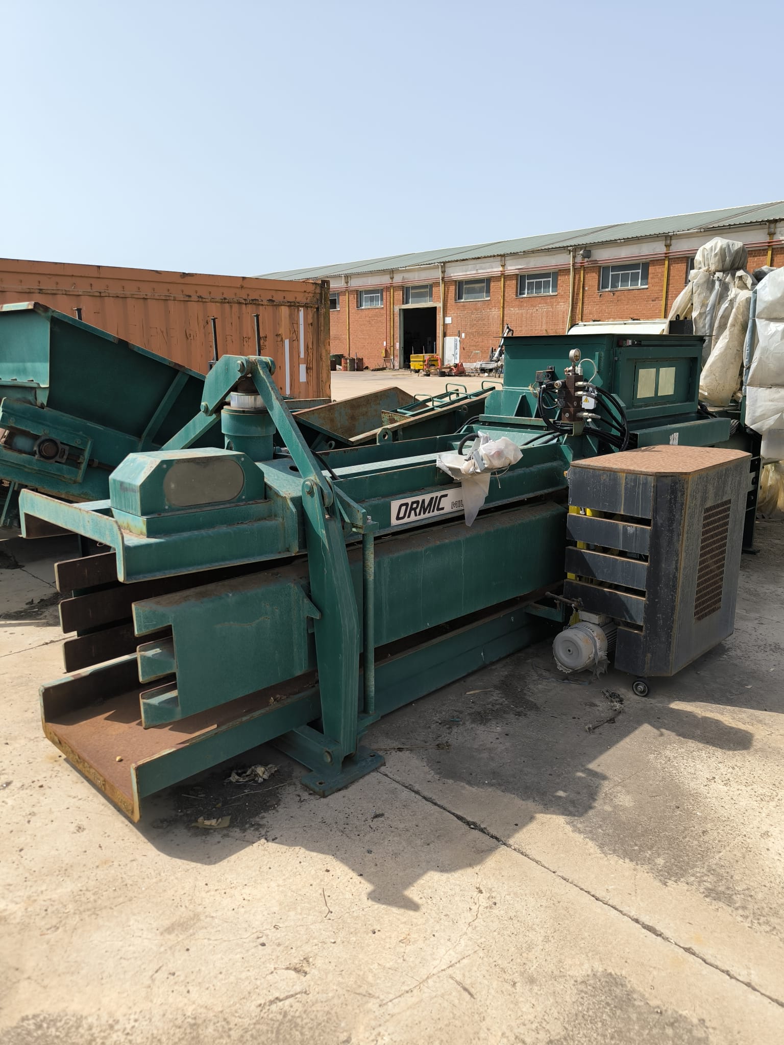 Pressa Imballatrice ORMIC 70x80 - 40T in vendita - foto 2