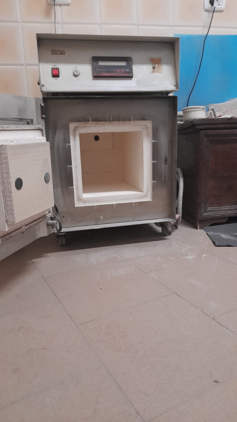 Forno a muffola trifase 380 muffola nuova  in vendita - foto 1