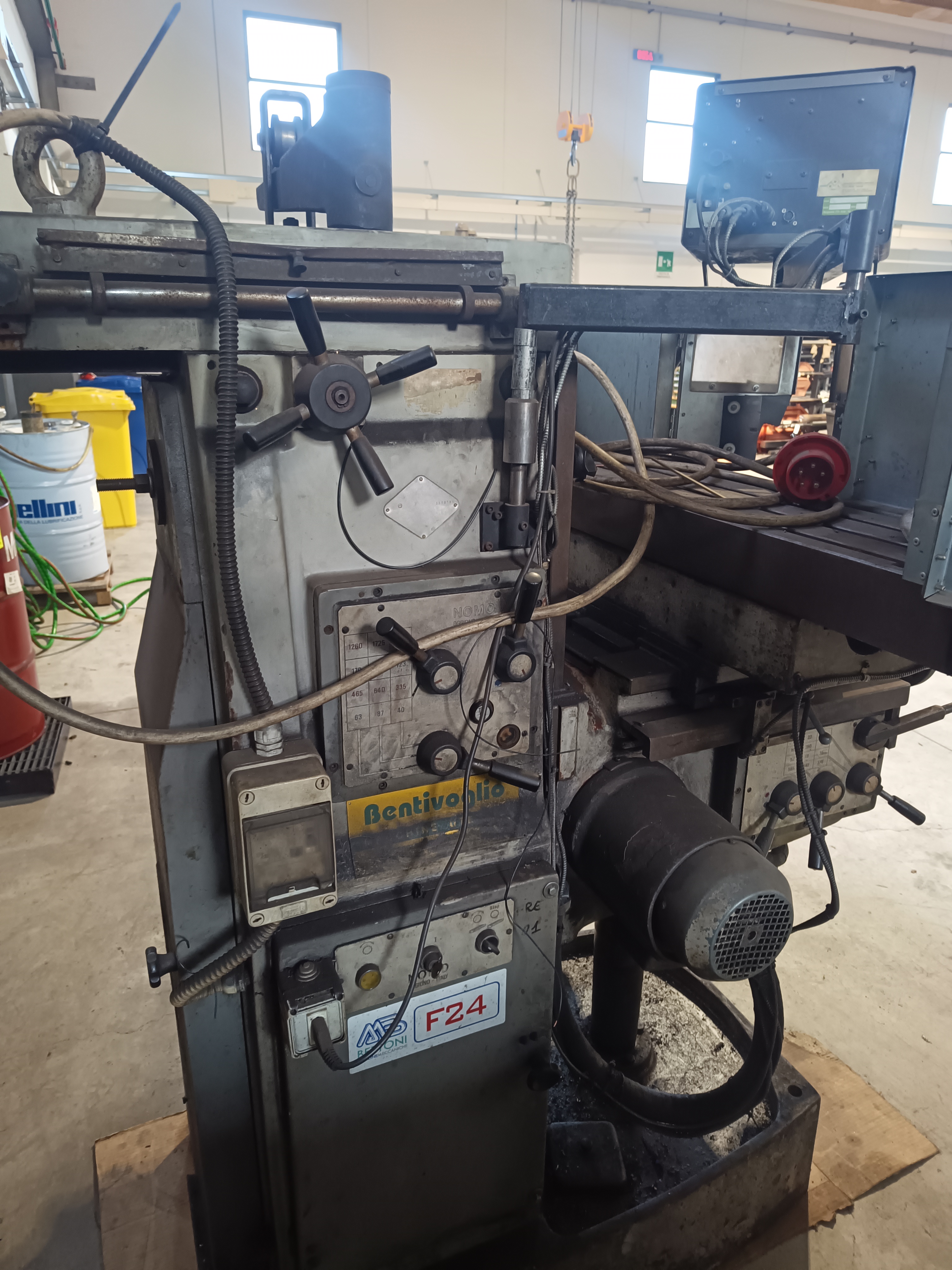 Fresatrice ARNO NOMO tipo 20 visualizzata in vendita - foto 4