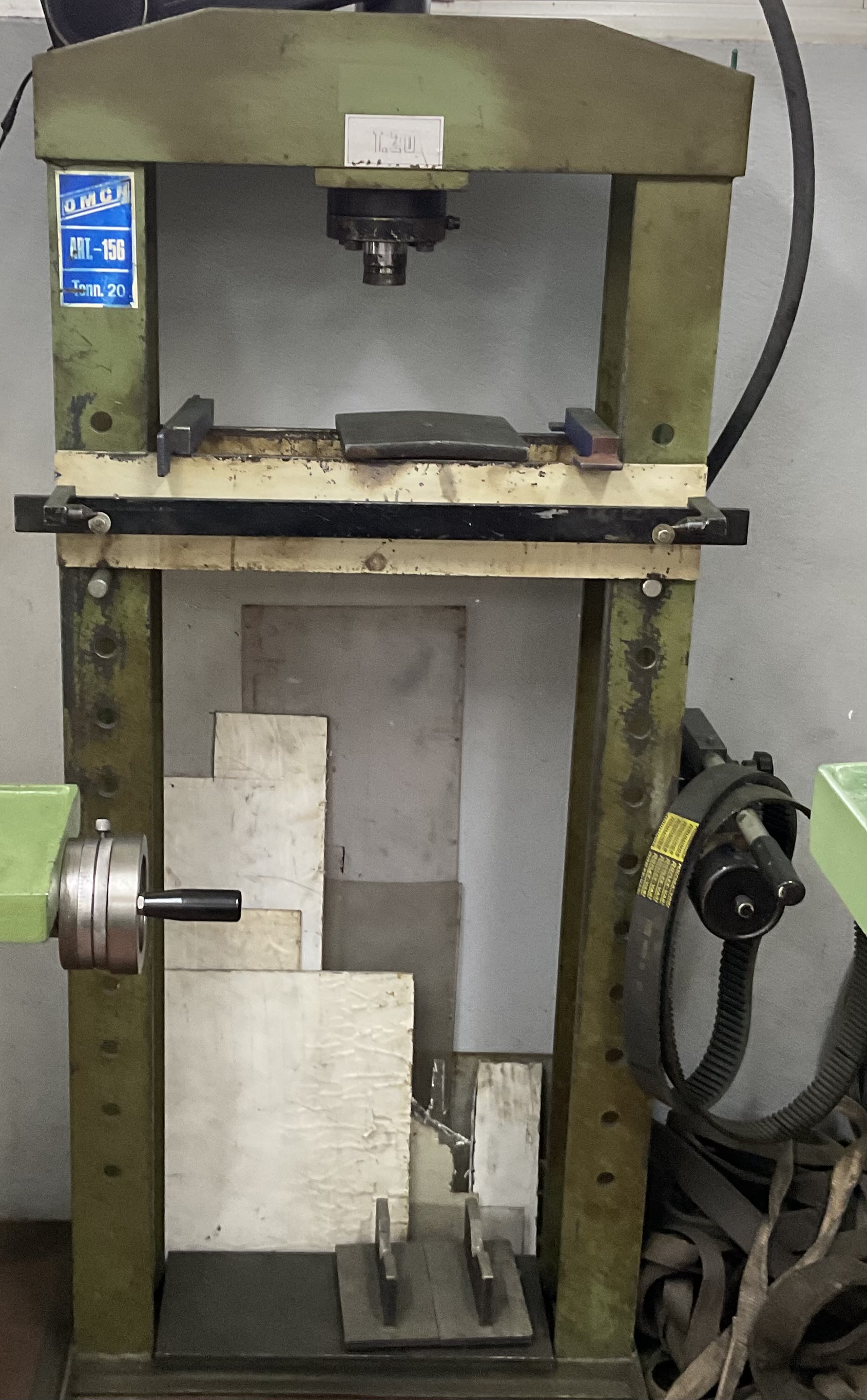 Blocco 7 macchine utensili professionali in vendita in vendita - foto 4