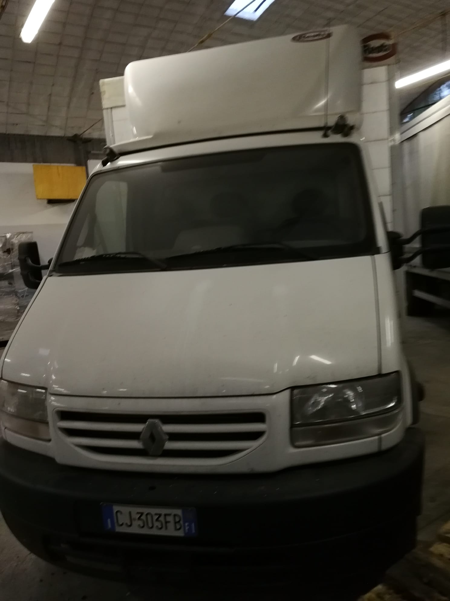 VENDESI AUTOCATTOR RENAULT MASCOT 2800 CDI TURBO  in vendita - foto 3