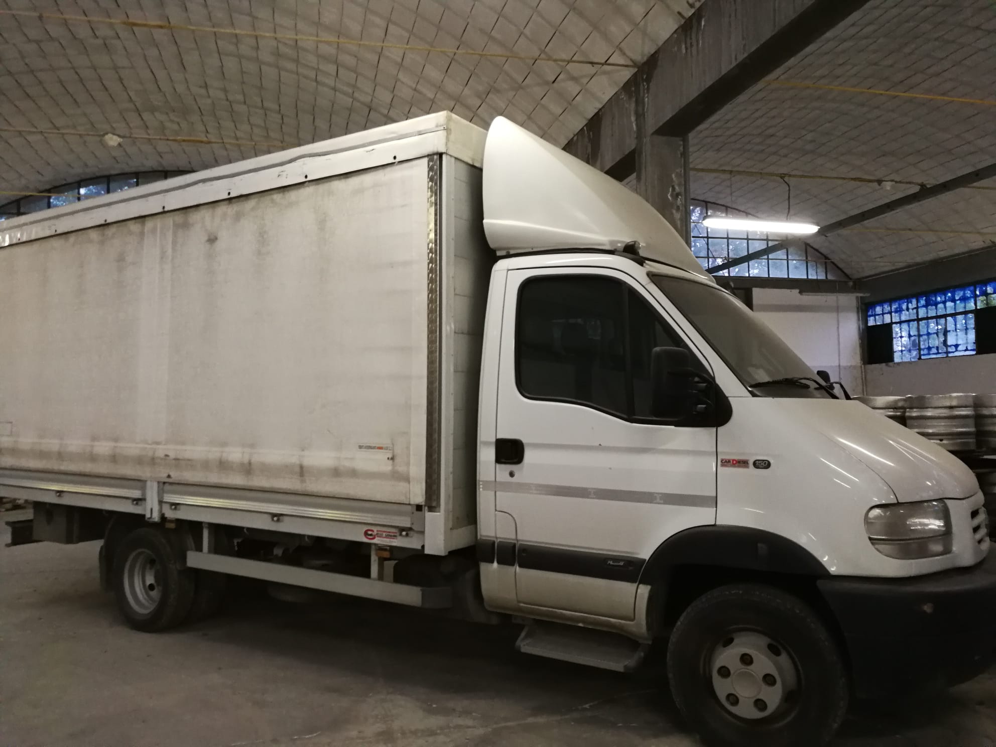 VENDESI AUTOCATTOR RENAULT MASCOT 2800 CDI TURBO  in vendita - foto 4