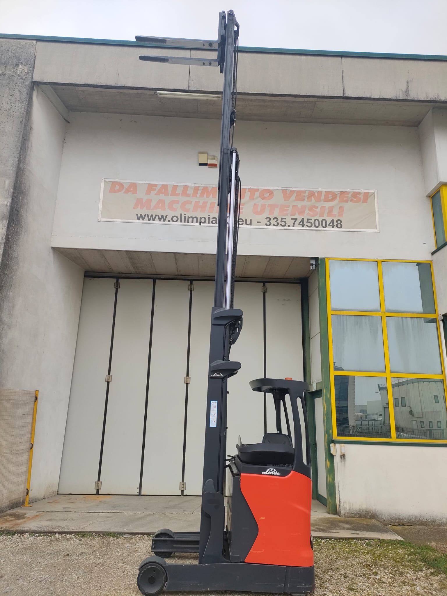 Carrello elevatore retrattile LINDE R 16 B - 01 in vendita - foto 3