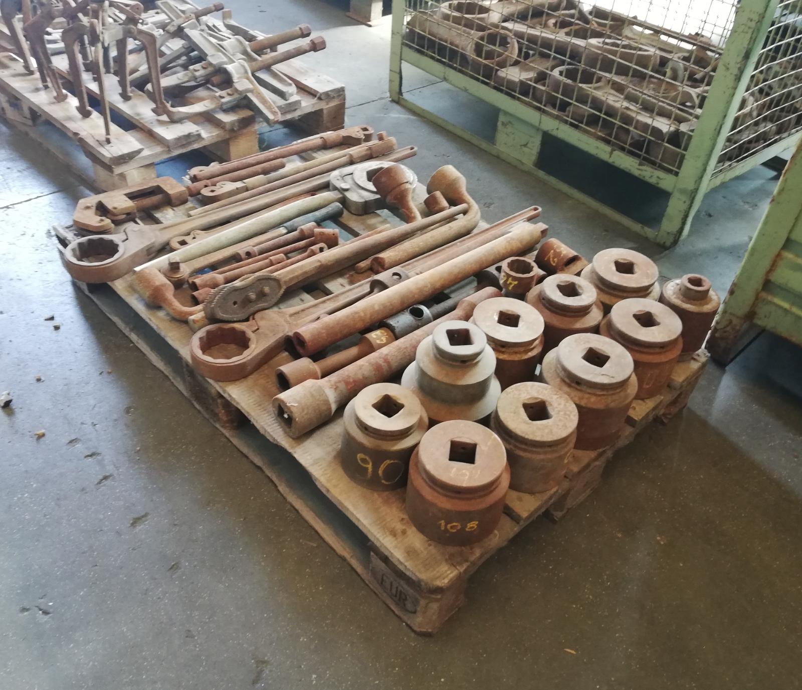 stock di Chiavi a battere a forchetta/anello in vendita - foto 4