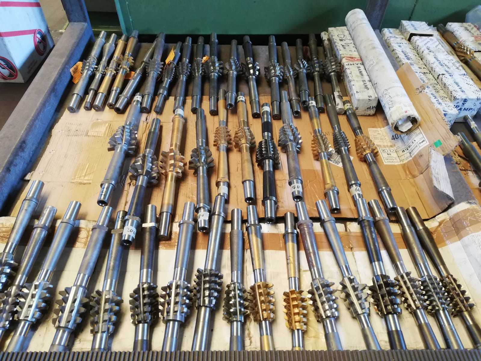 stock di creatori per dentatrici a modulo con gambo in vendita - foto 2