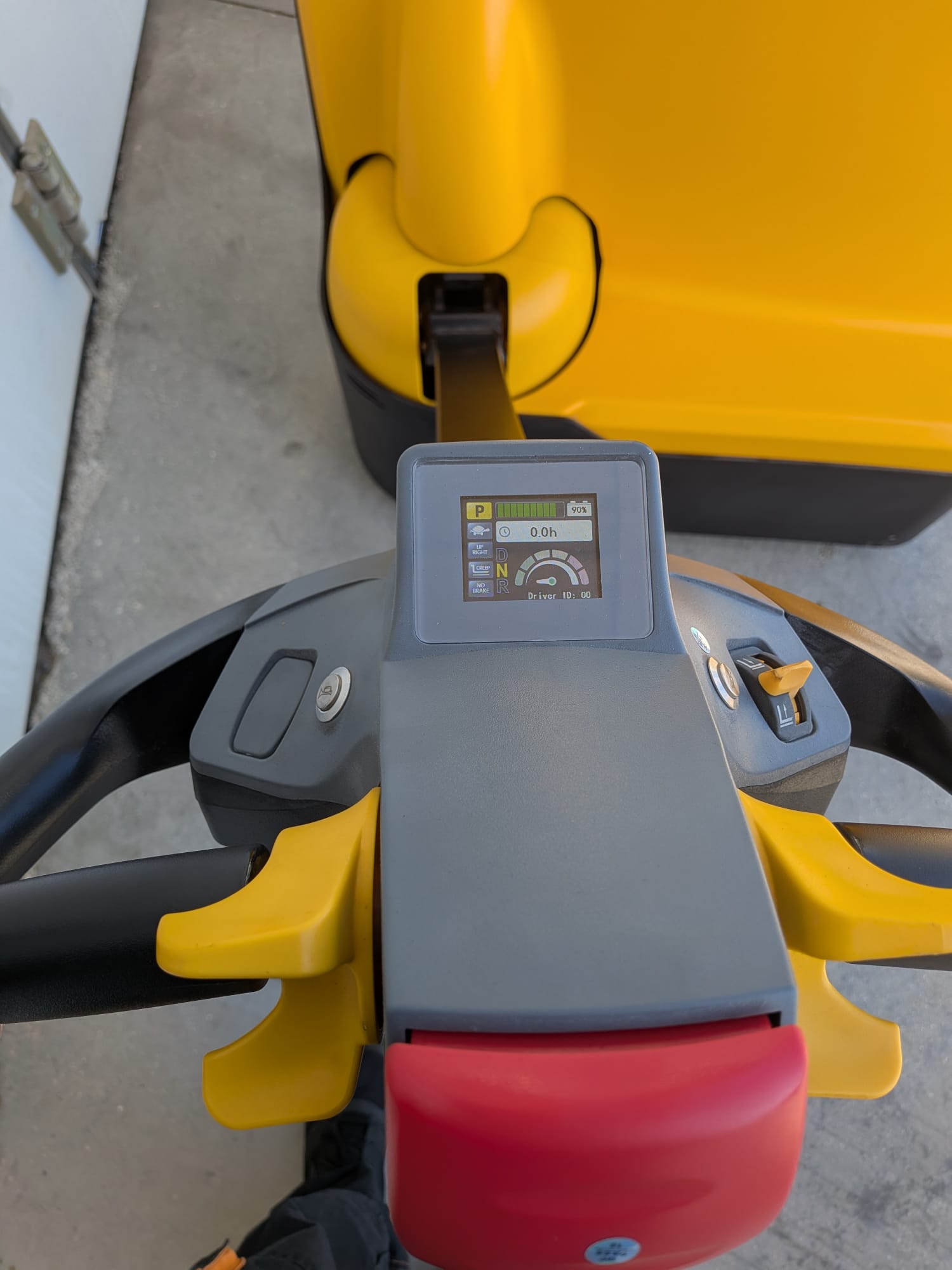 Transpallet elettrico 1500 KG in vendita - foto 3