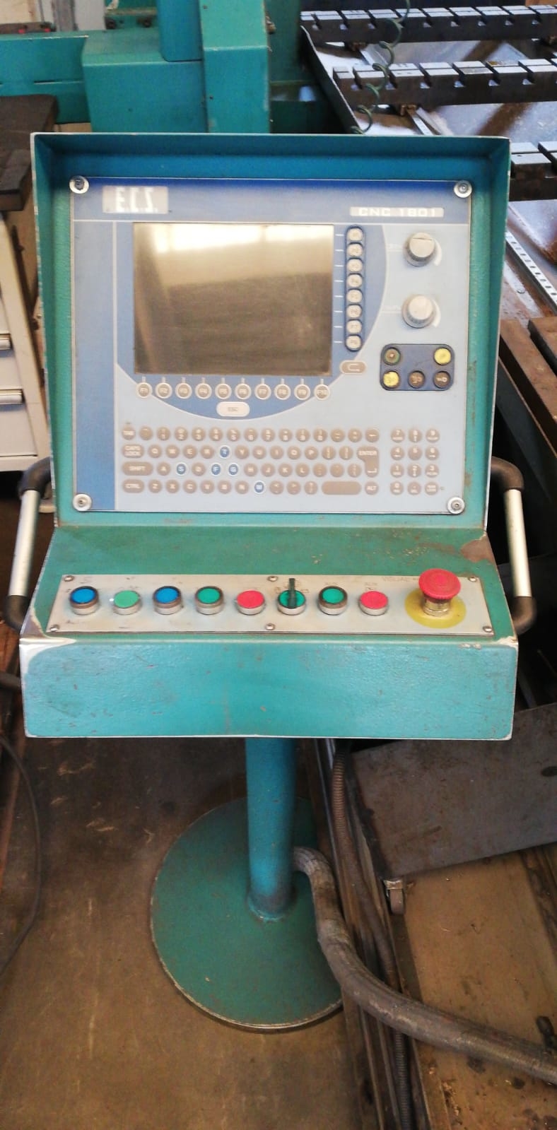 Fresatrice a 5 assi MAUS con ECS 18000 rpm testa hsd in vendita - foto 8