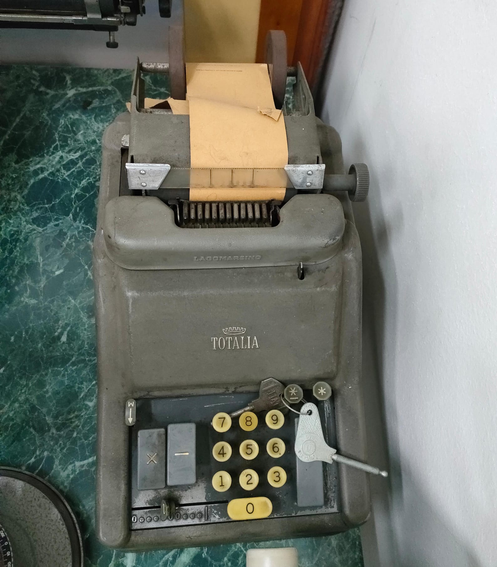 Articoli vintage e da collezione antiquaria in vendita - foto 6