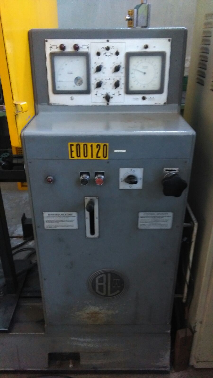 Equilibratrice CEMB W500 GV in vendita - foto 2