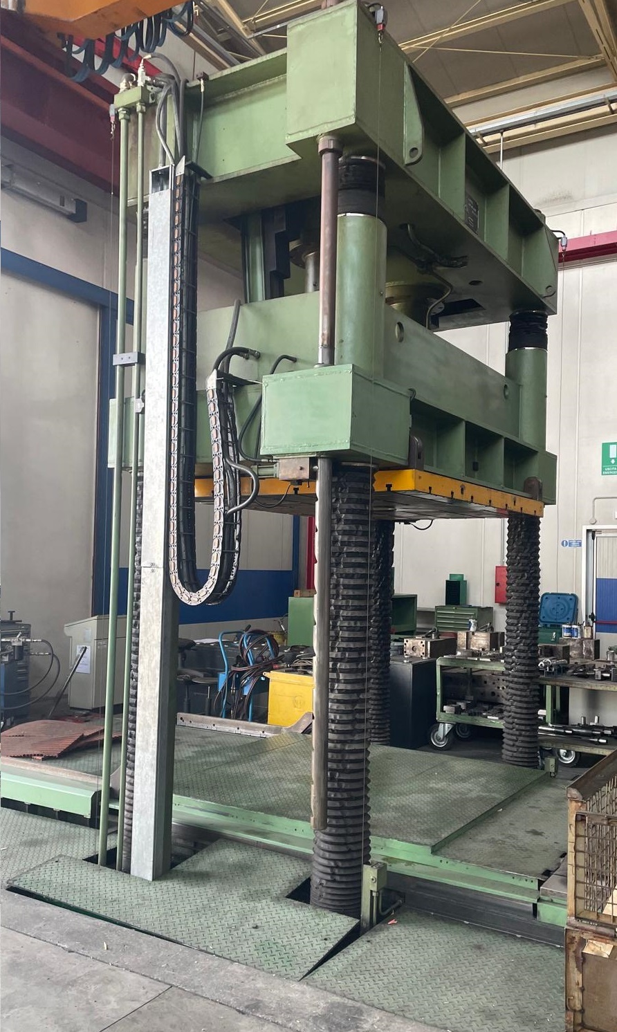 Pressa provastampi UTAS GR4ABS 200 TON in vendita - foto 3