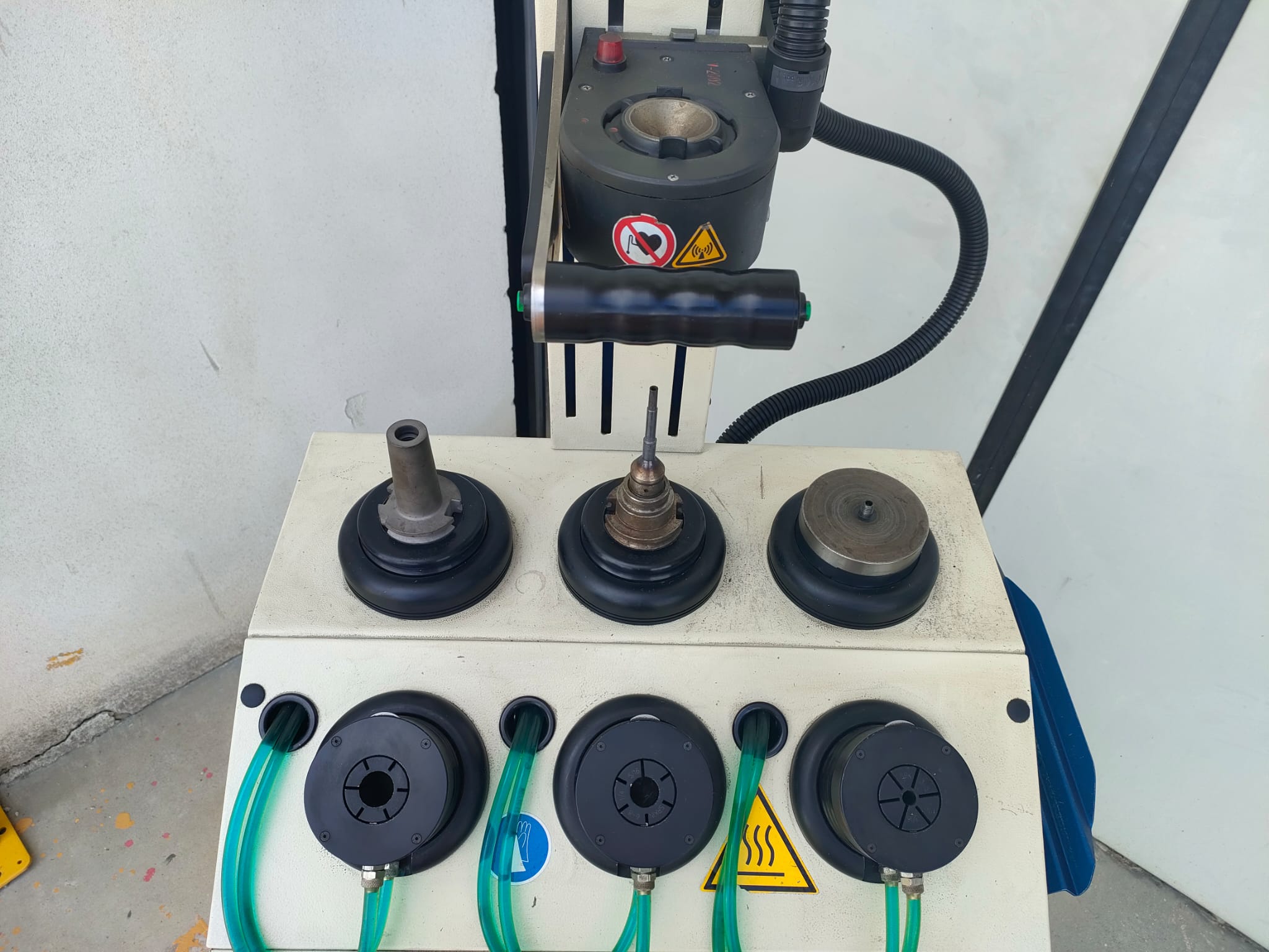 macchina per utensili a calettamento SHRINKIN in vendita - foto 4