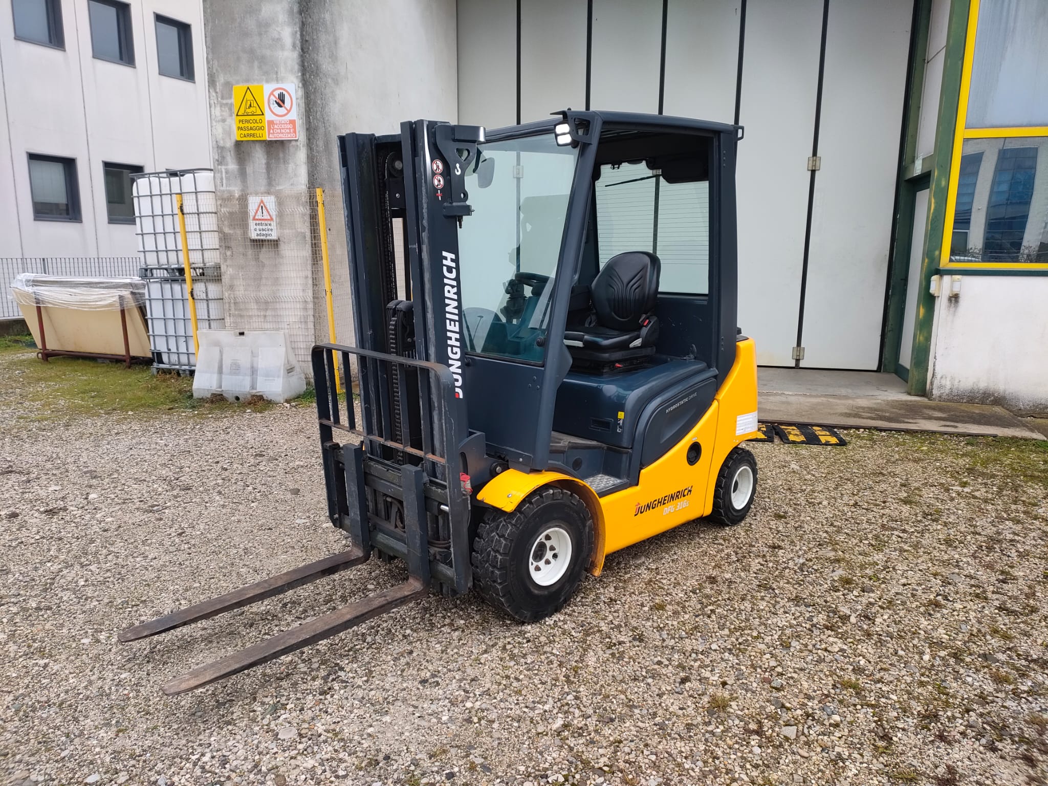 Carrello elevatore Jungheinrich DFG 316 S Diesel in vendita - foto 1