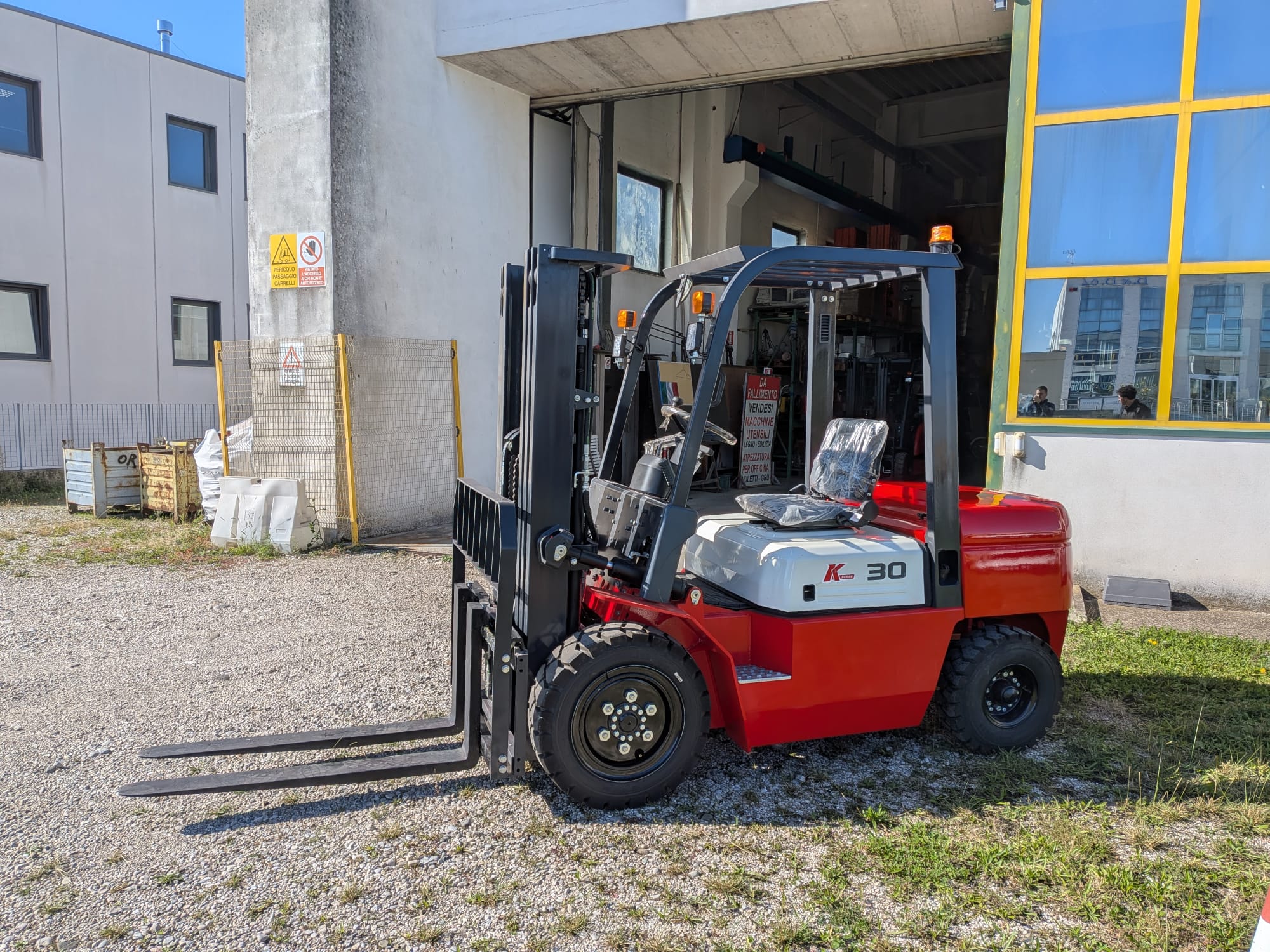 Carrelli elevatori in vendita