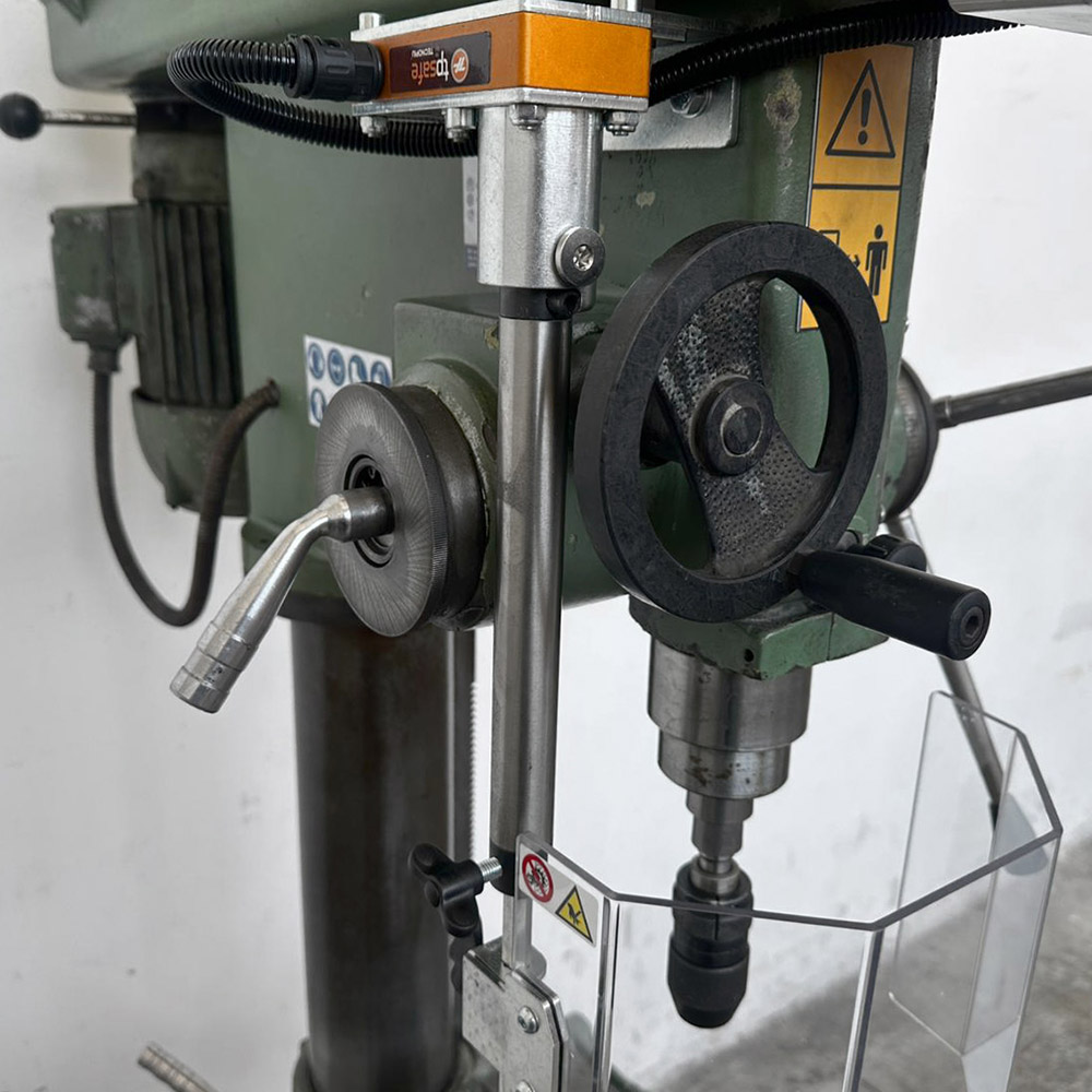 Trapano usato FAMUP RAG 35 CM4 foro 35 mm Tavola croce in vendita - foto 8
