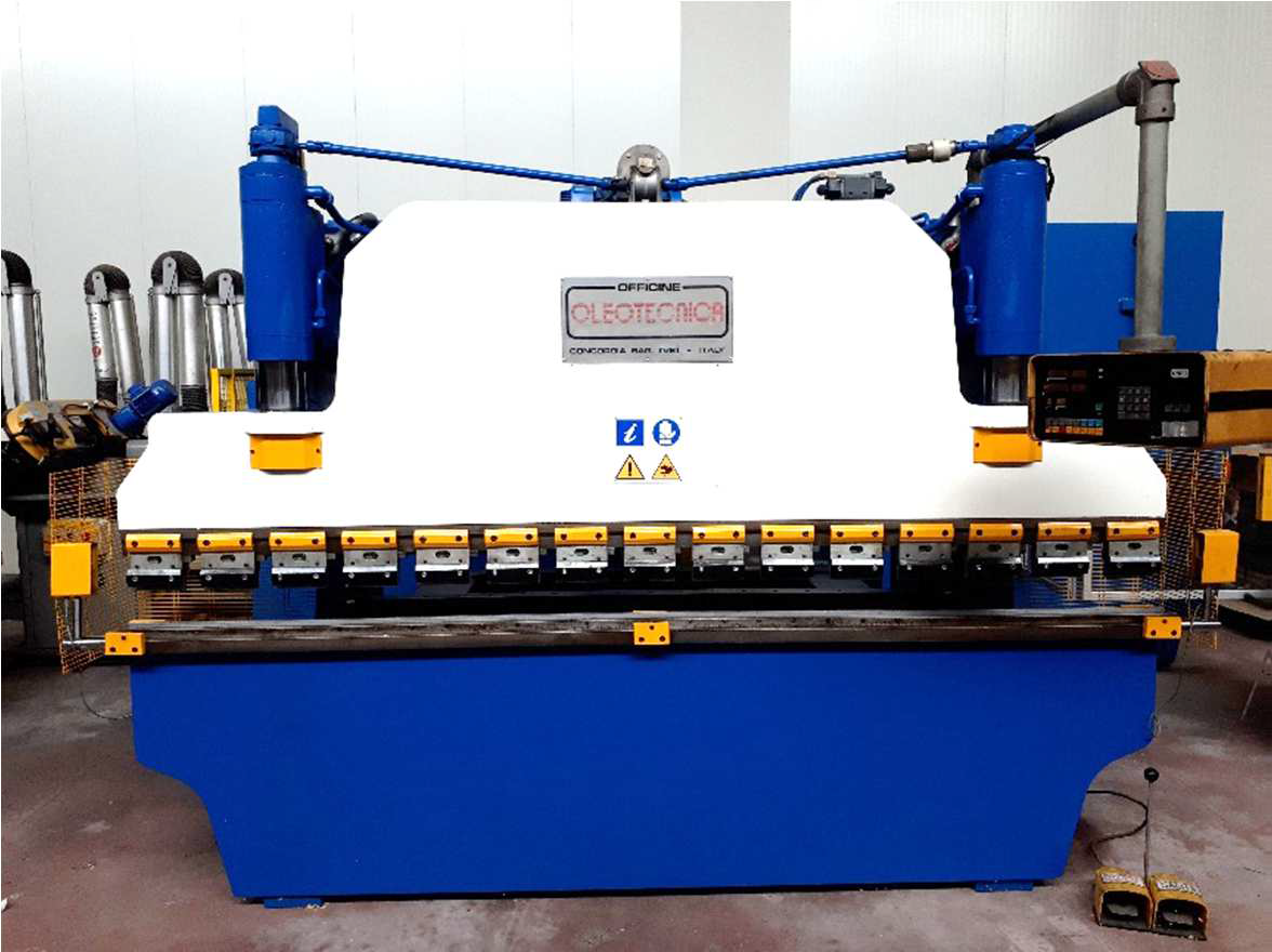 PRESSA PIEGATRICE OLEOTECNICA 3050X60 TON in vendita - foto 1