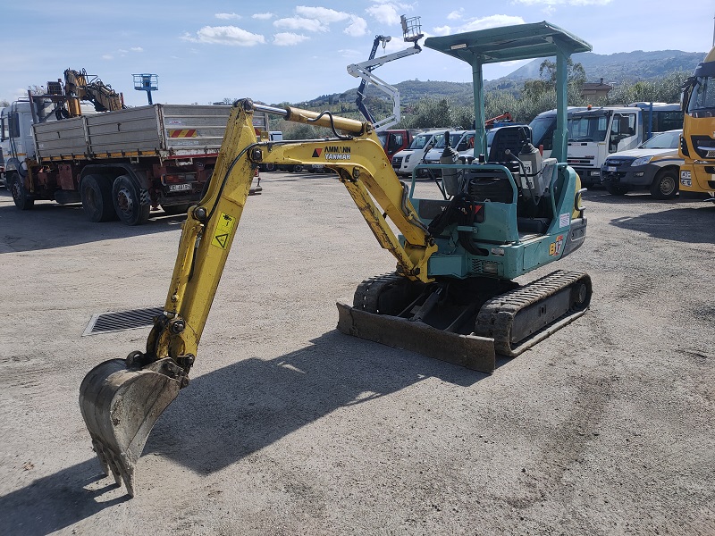 Miniescavatore usato YANMAR B17 in vendita - foto 4