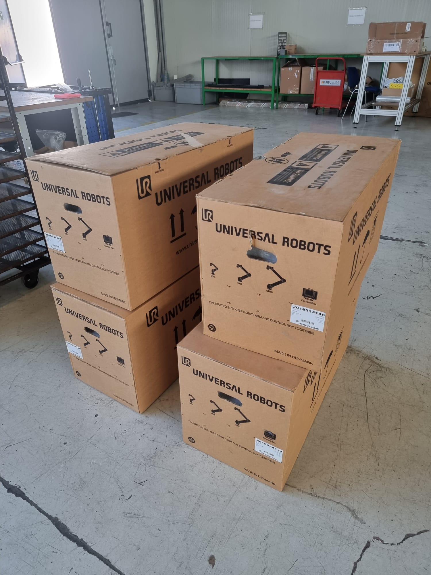 ROBOT COLLABORATIVO UR3 - POCHE ORE DI FUNZIONAMENTO in vendita - foto 3