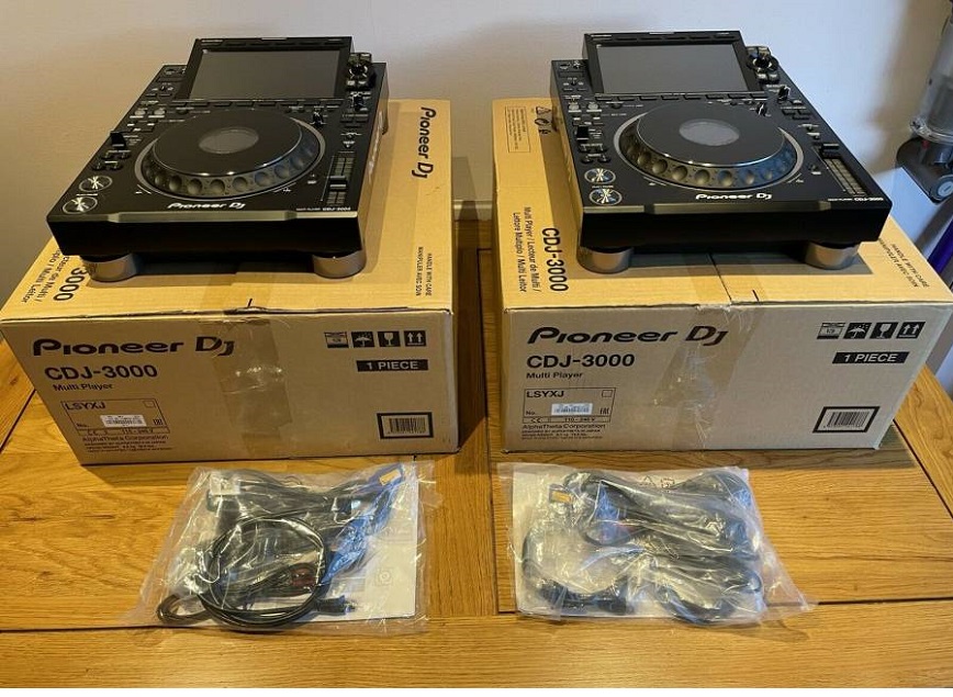 Pioneer XDJ-RX3, Pioneer XDJ XZ, Pioneer CDJ-3000 in vendita - foto 2