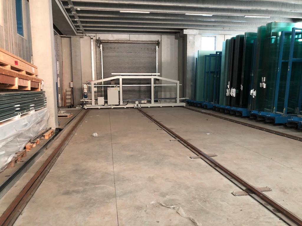 Magazzino MOVETRO con navetta in vendita - foto 2