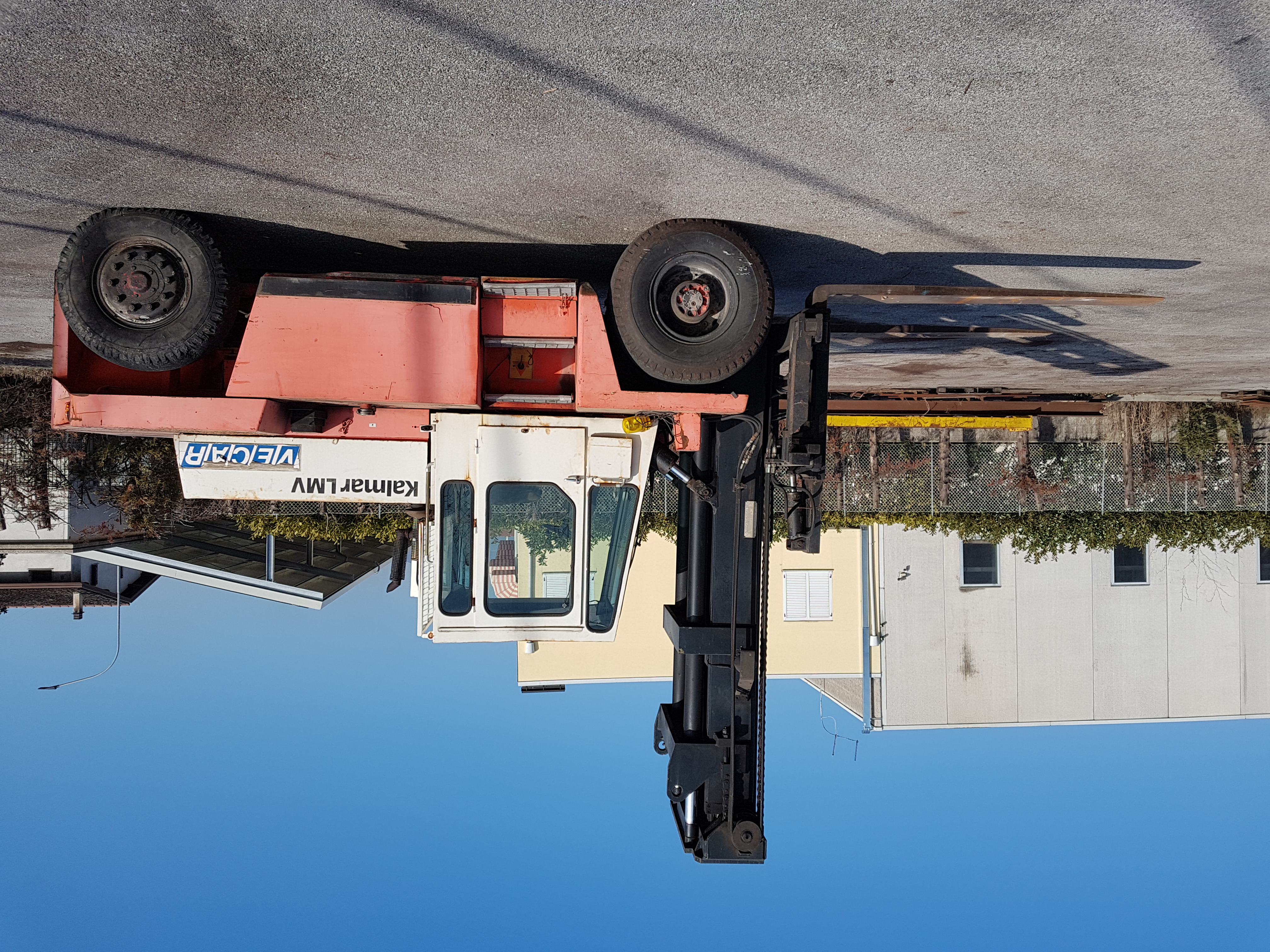 Carrello elevatore Kalmar 12TON, 1200 kg baricentro in vendita - foto 2