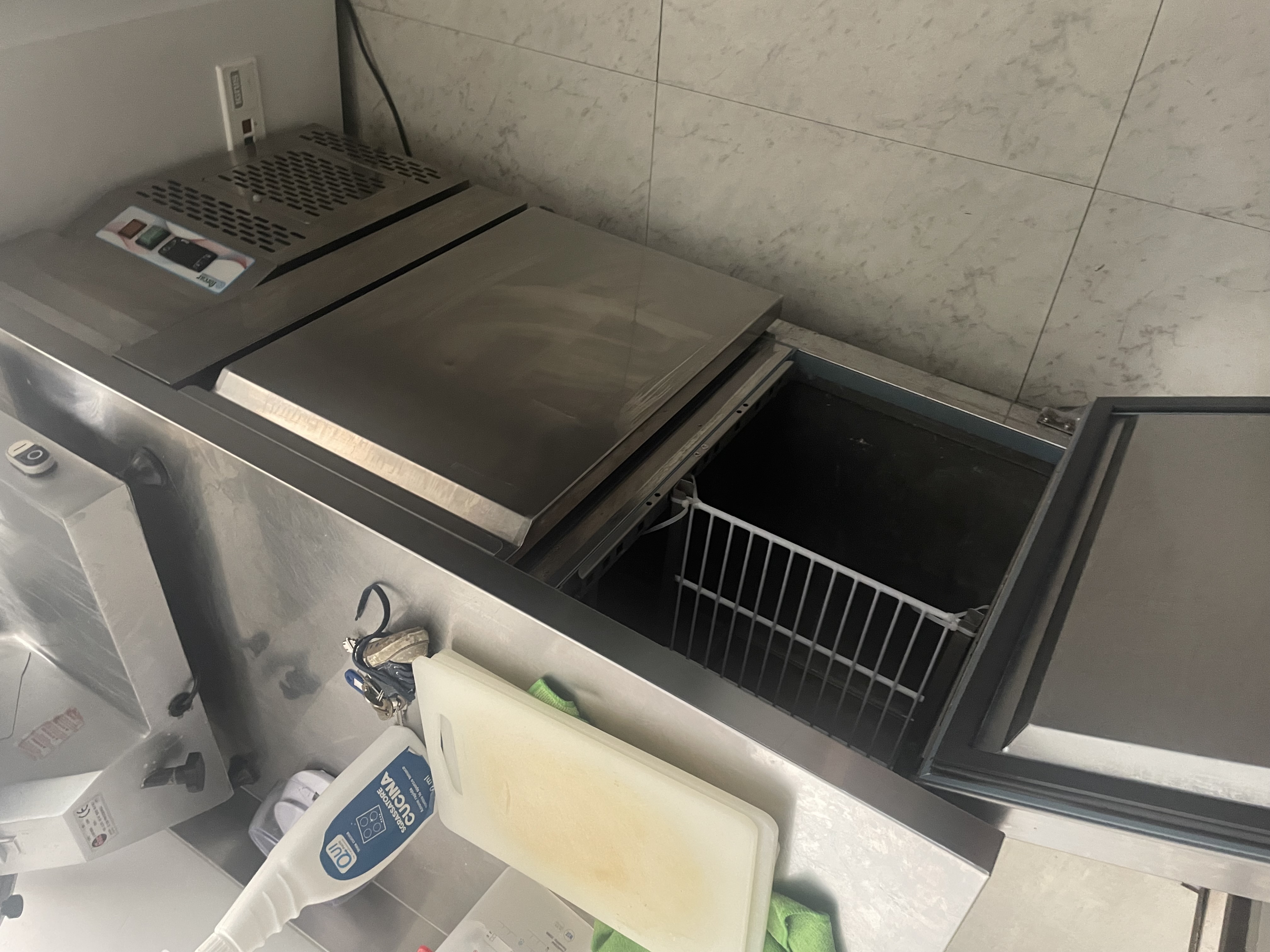 Banco da lavoro refrigerato  in vendita - foto 3