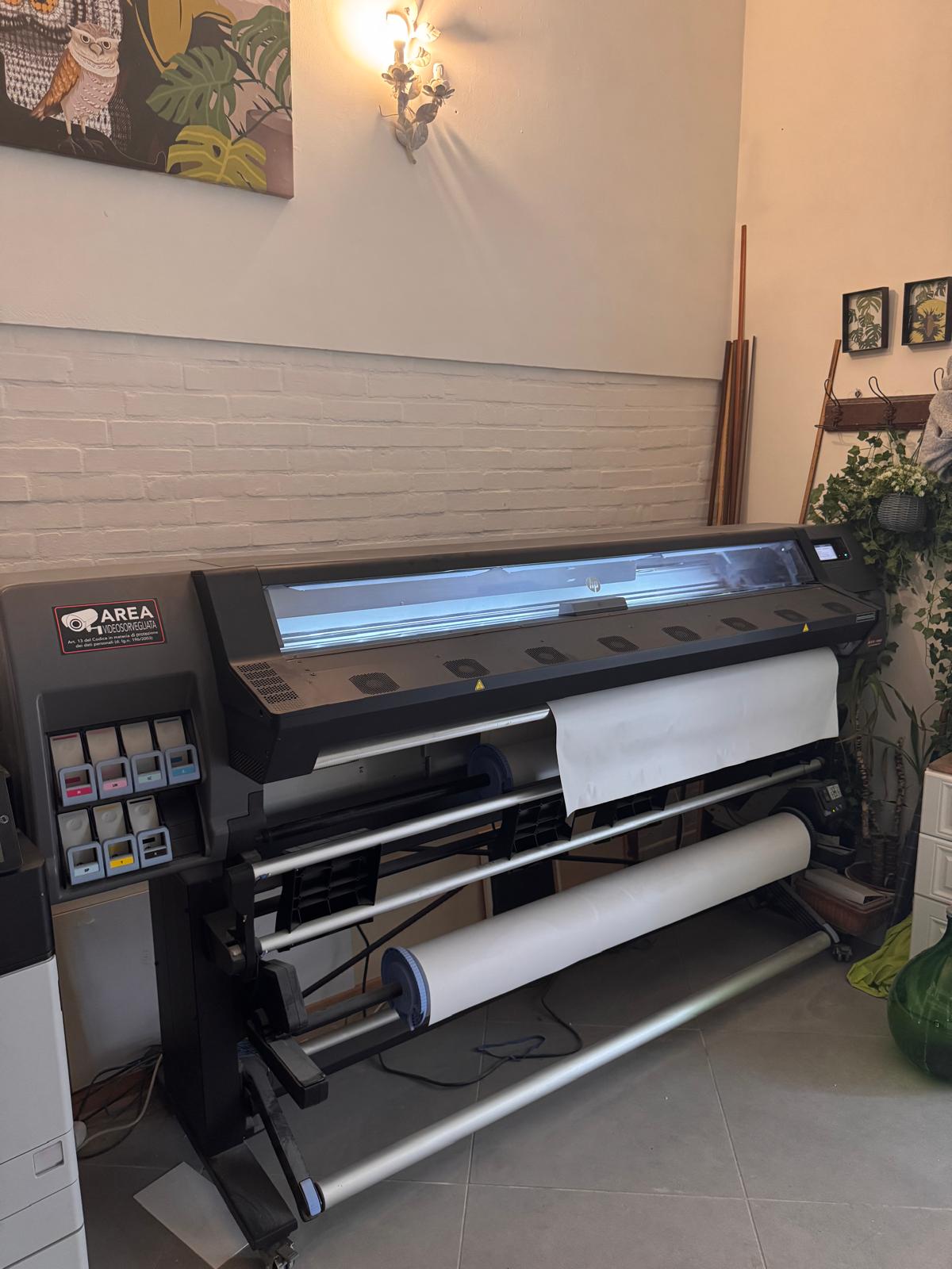 Plotter latex Hp 335 in vendita - foto 3