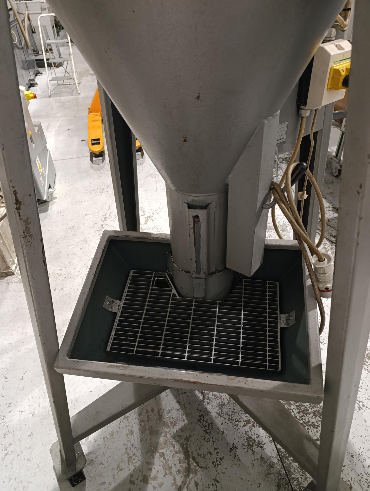 MISCELATORE MORETTO 225 KG in vendita - foto 4