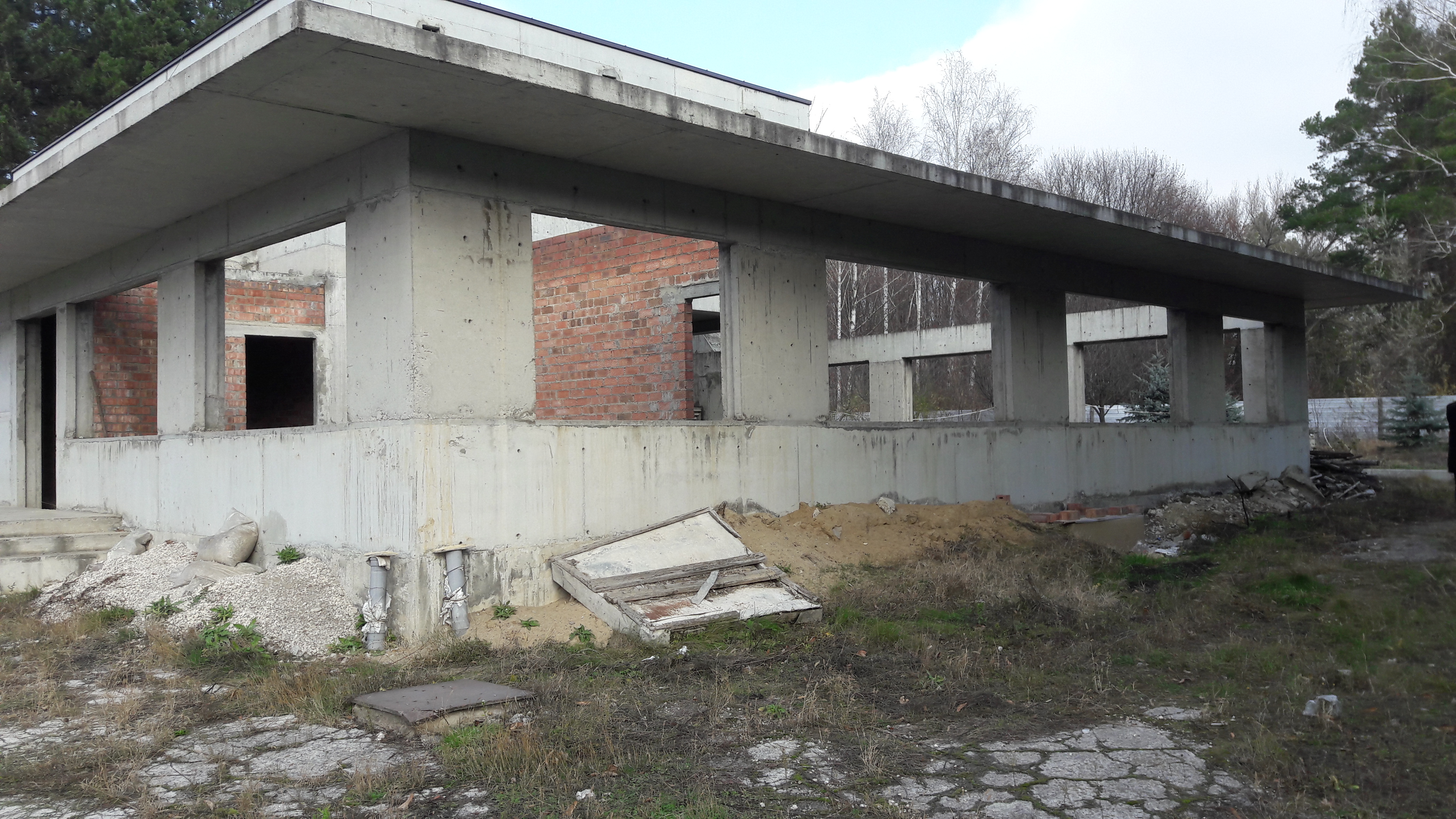 COSTRUZIONE PER RISTORAZIONE O ALTRO  in vendita - foto 4