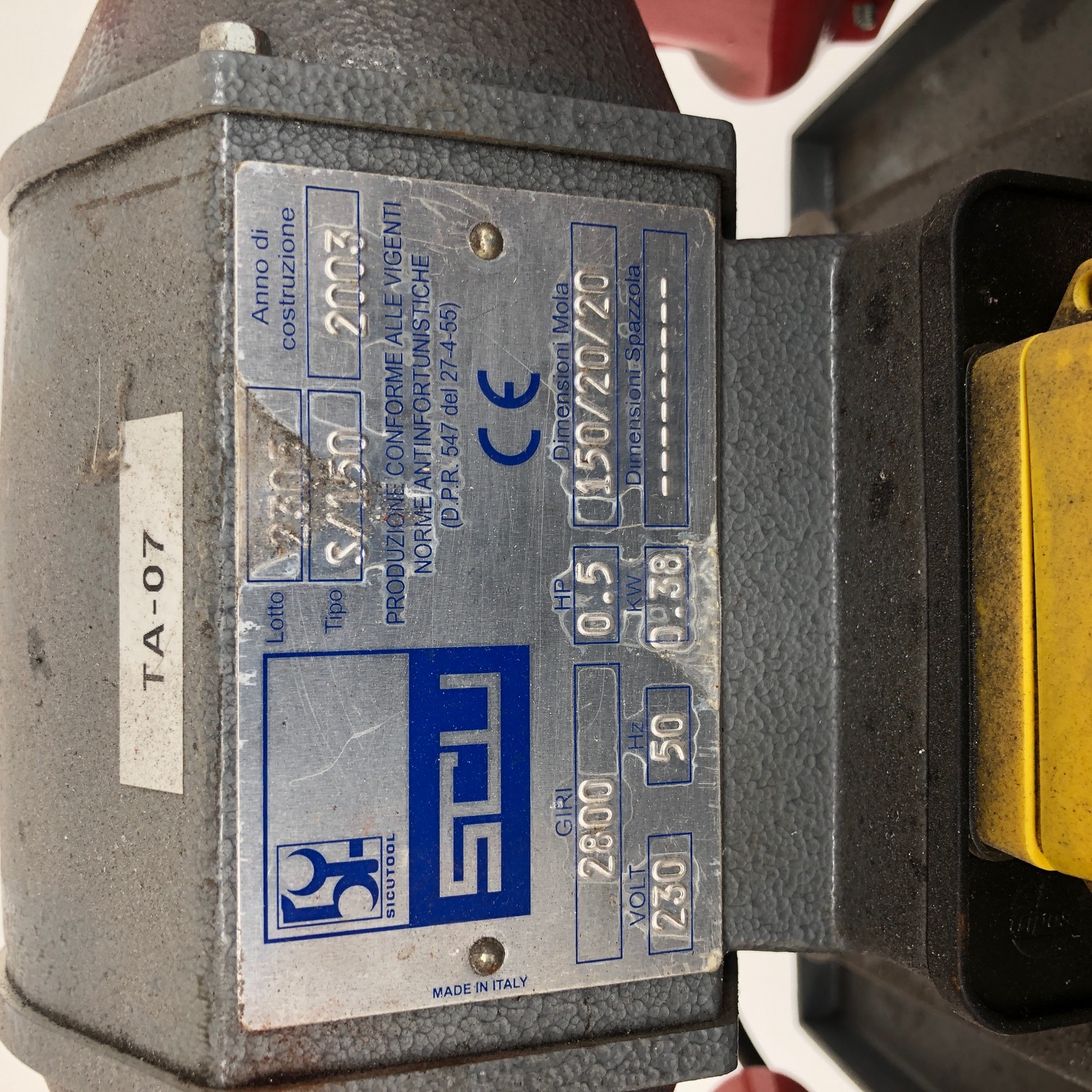 Smerigliatrice Da Banco TH-Bg 150 | Doppia Mola Grana Fine/grossa | Protezioni Regolabili Antiscintille | Ideale Per Fai-da-te E Lavorazioni