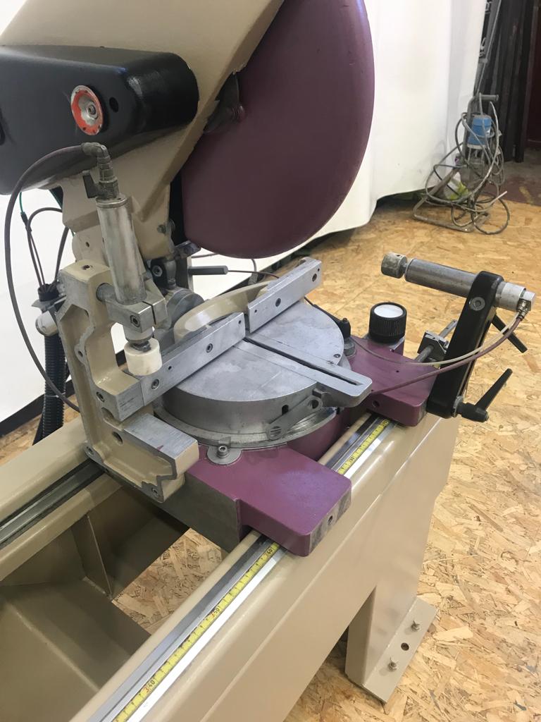 AL1094 - 1463  Troncatrice professionale per alluminio in vendita - foto 3