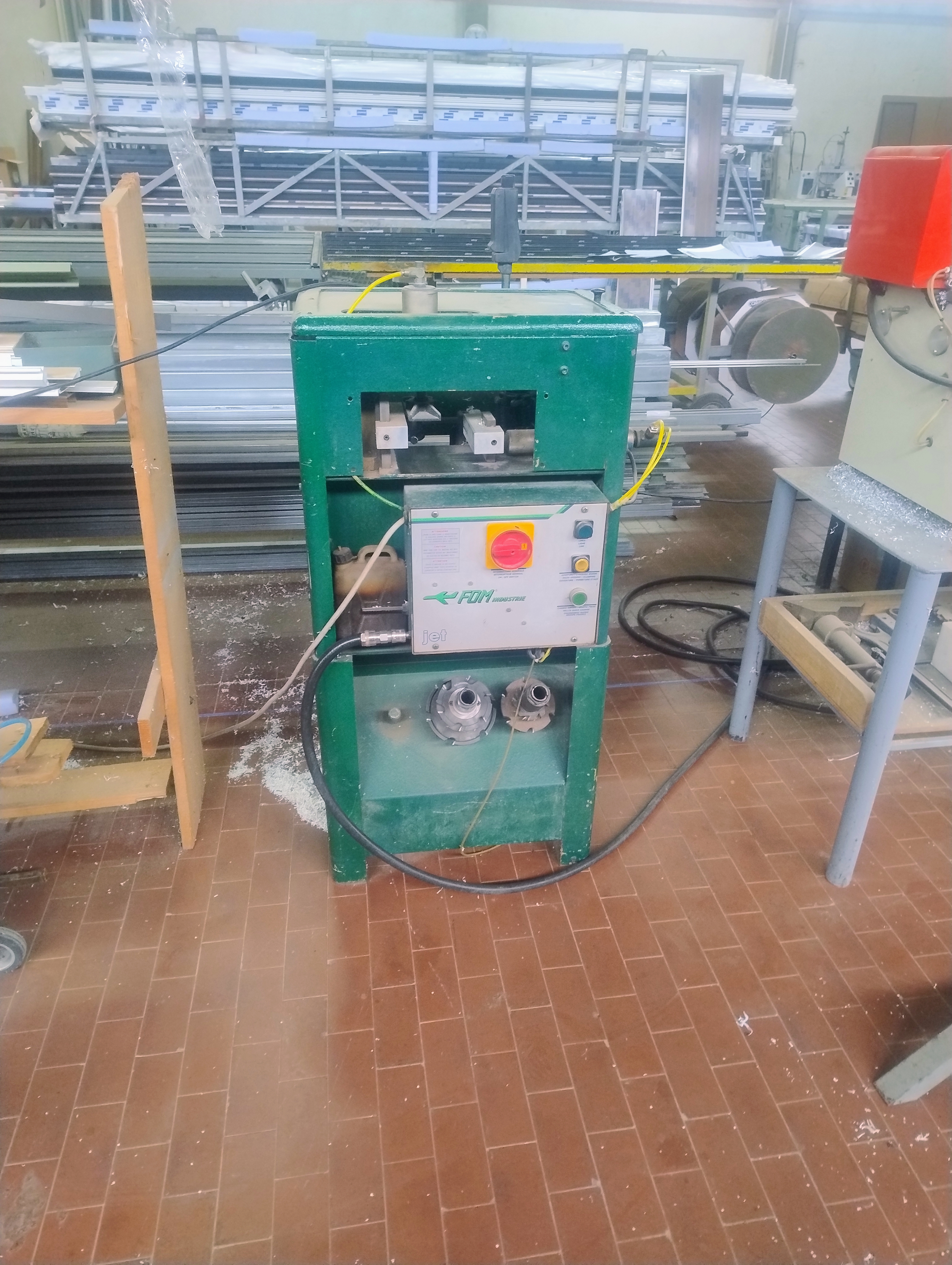 Troncatrice doppia testa , pulitrice, scantonatrice  in vendita - foto 9