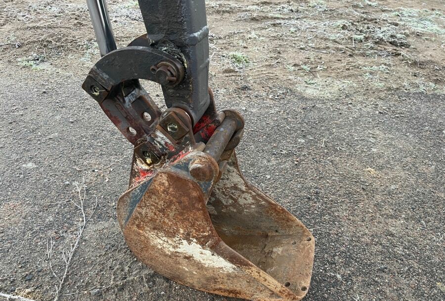 Miniescavatore VOLVO EC15B con benne in vendita - foto 5