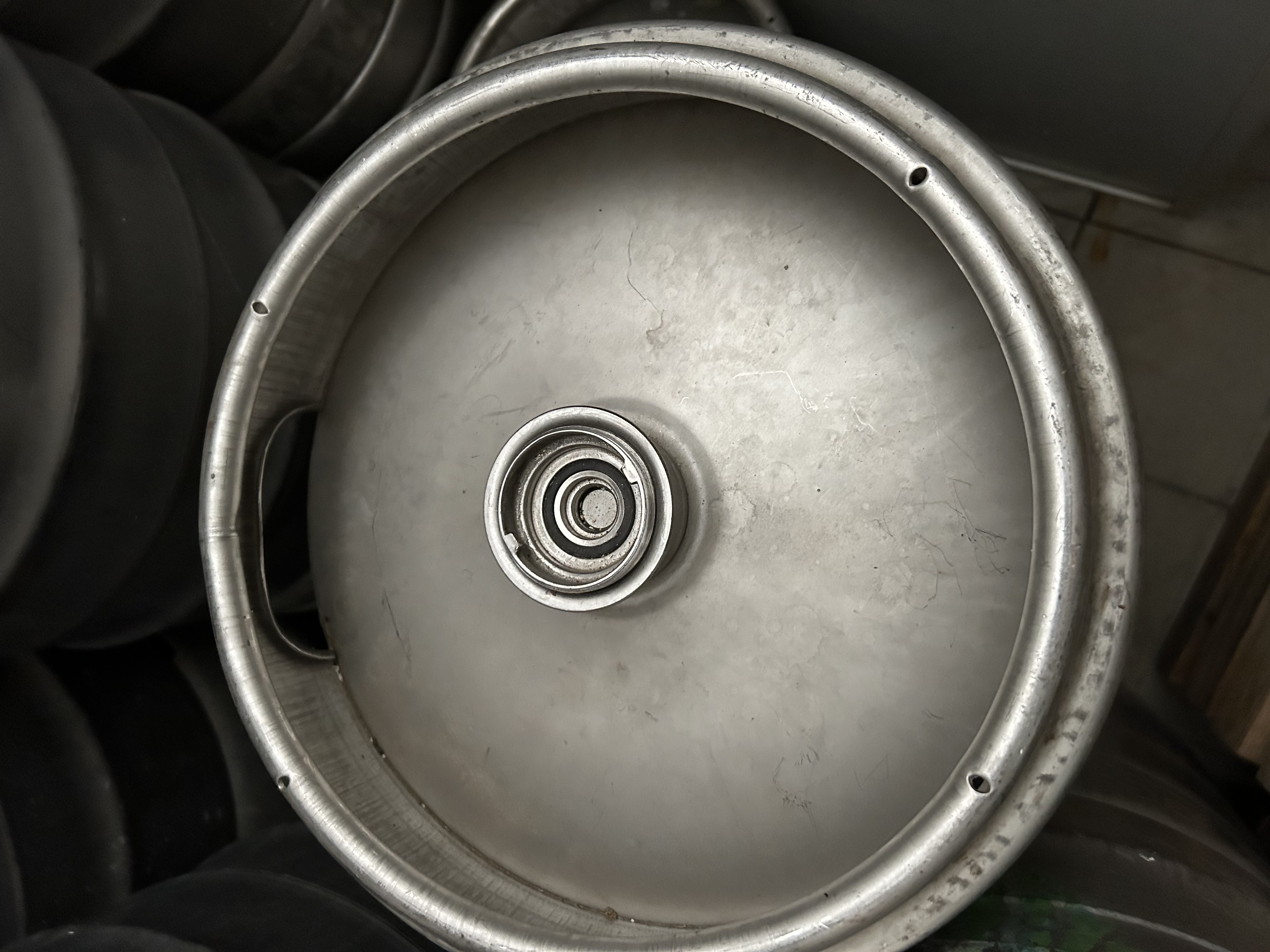 Fusti per birra e vino  in vendita - foto 1