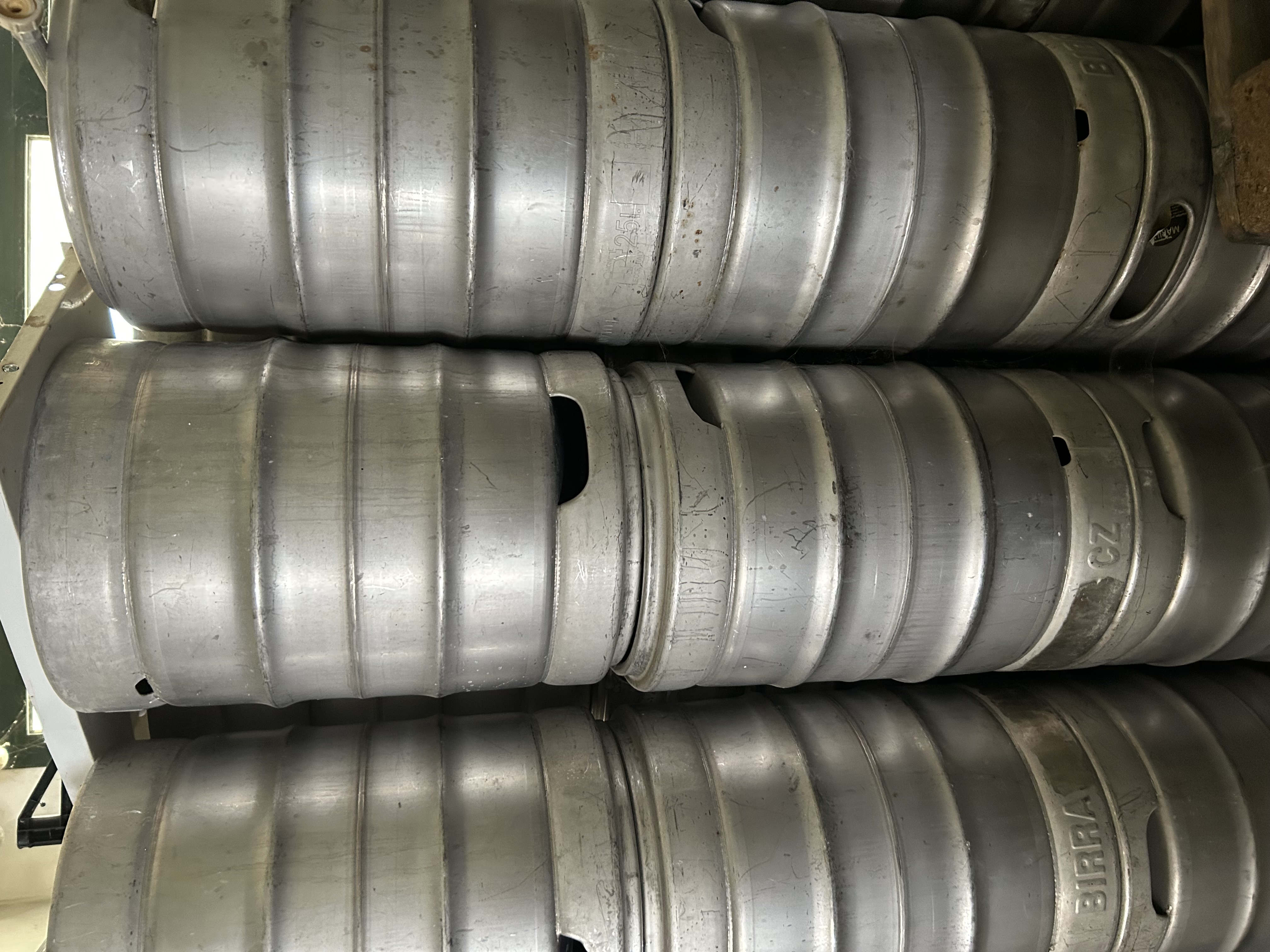 Fusti per birra e vino  in vendita - foto 2