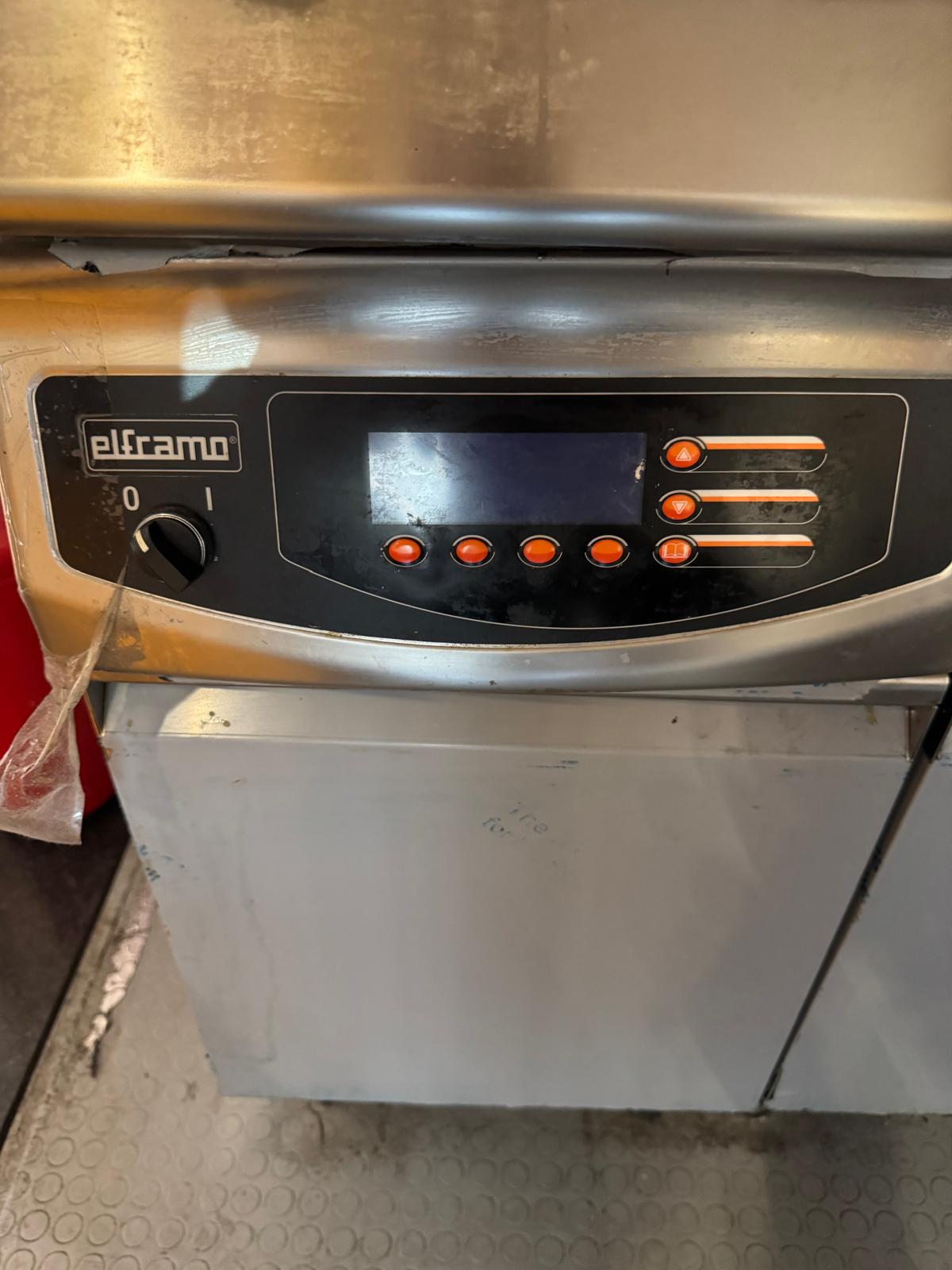 Friggitrice a gas cestelli Automatici  GFU25AC  Elframo in vendita - foto 2