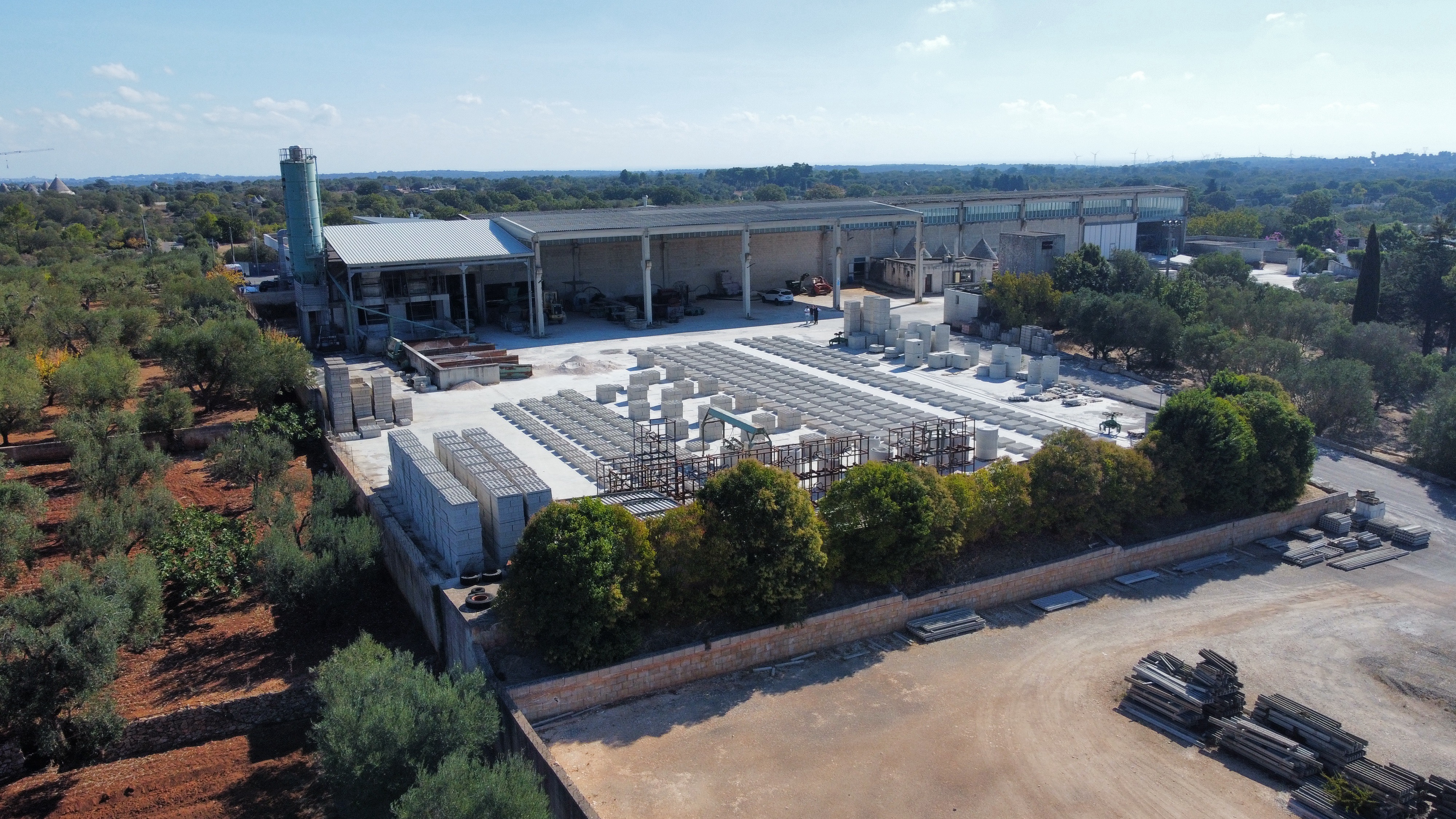 Stabilimenti produttivi in vendita