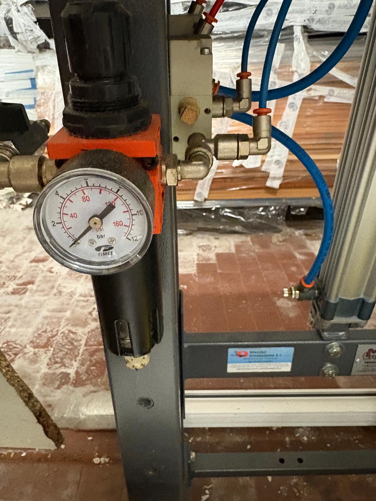 Attacca clips semiautomatica GMG  in vendita - foto 4