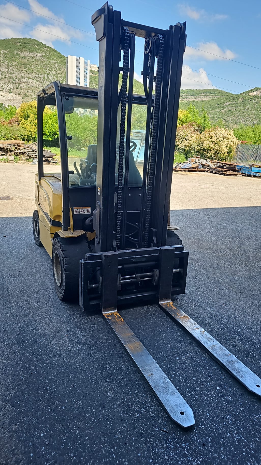 Carrello elev. YALE ERP50VM 5 ton elettrico anno 2017 in vendita - foto 2