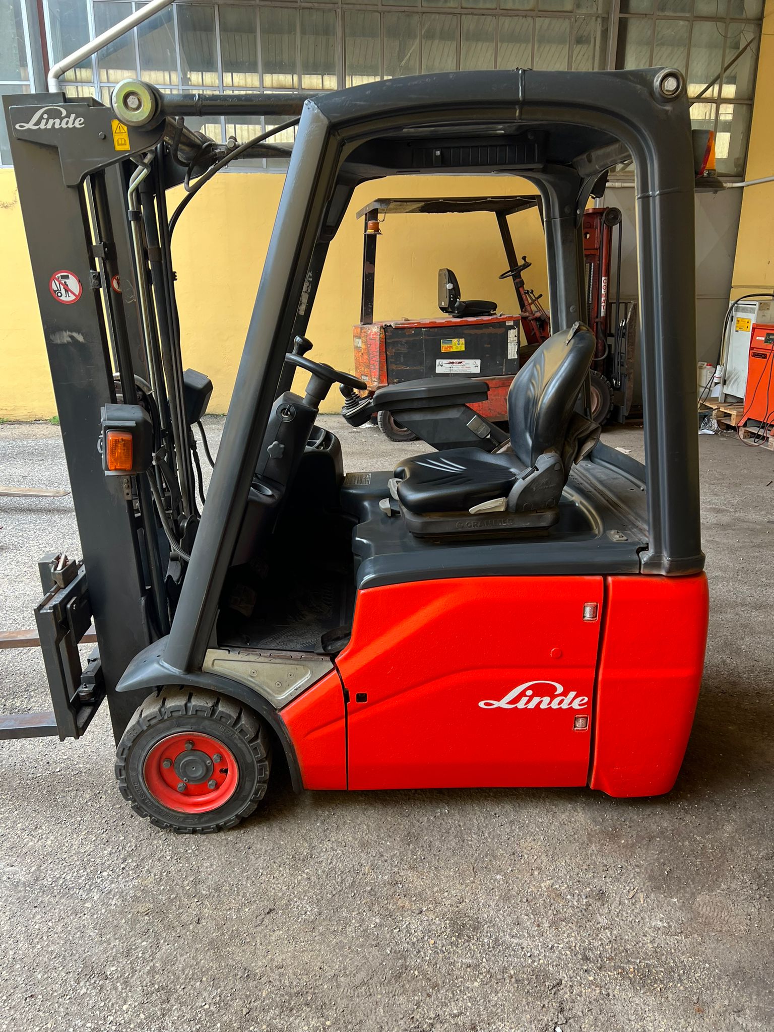 Linde E16 in vendita - foto 7